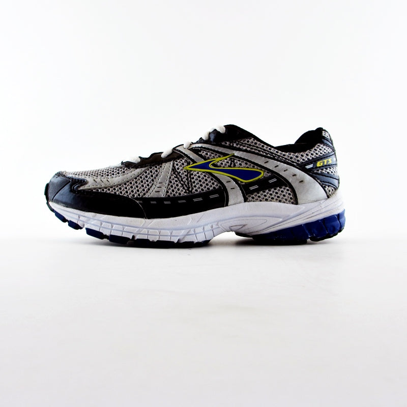 order brooks shoes online