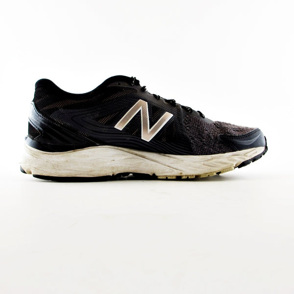 new balance running shoes in pakistan