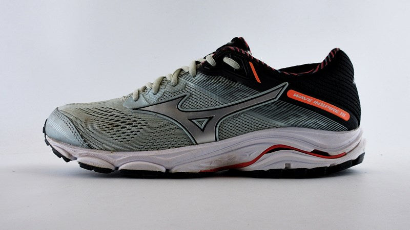 buy mizuno shoes online