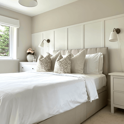 Neutral bedroom by @lifeatourabode
