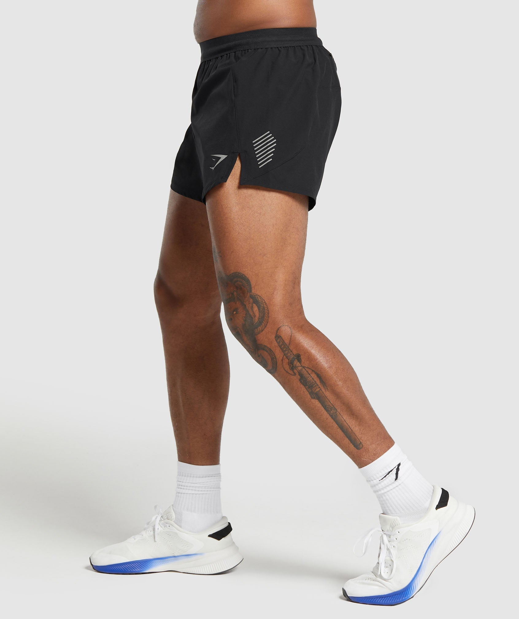 Apex Run 5" Shorts in Black - view 3