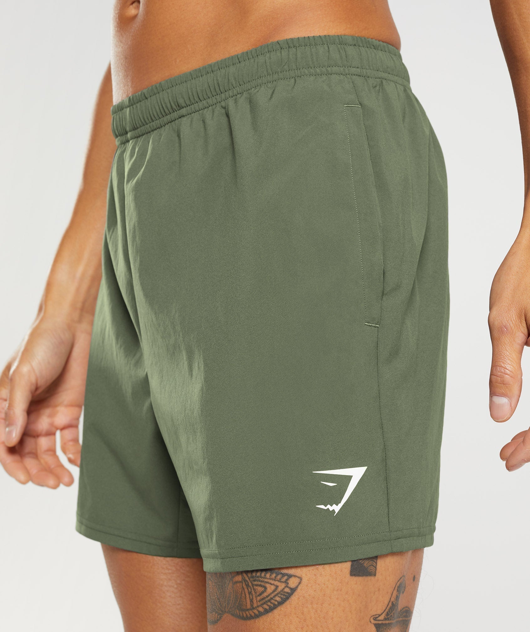Arrival 5" Shorts in Core Olive