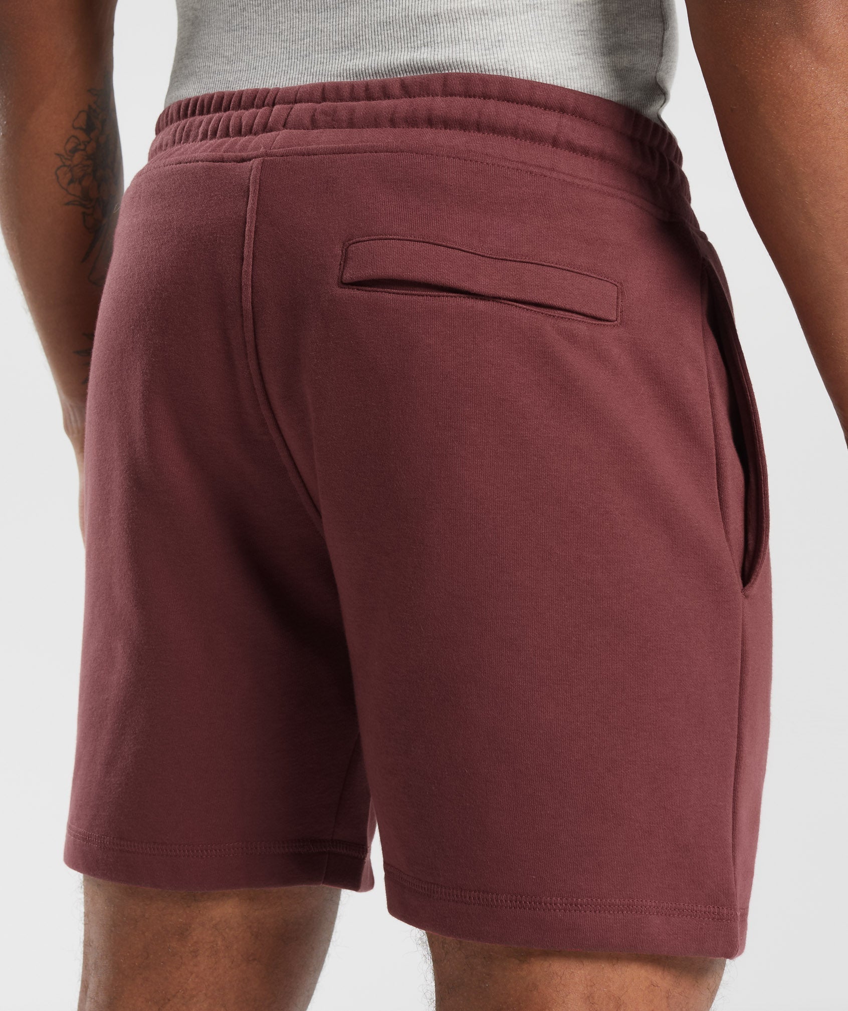 Crest 7" Shorts in Washed Burgundy - view 5