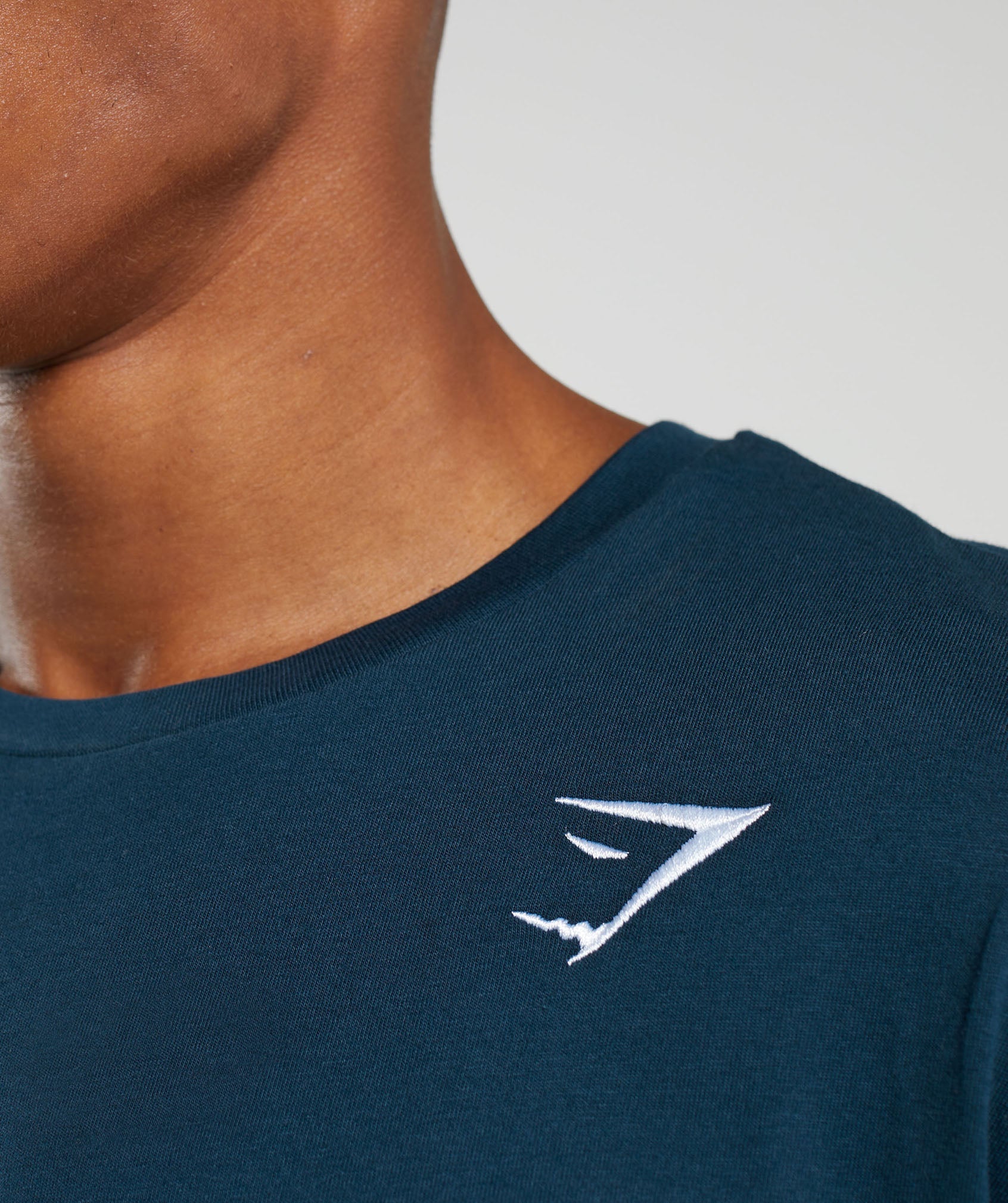 Crest T-Shirt in Navy