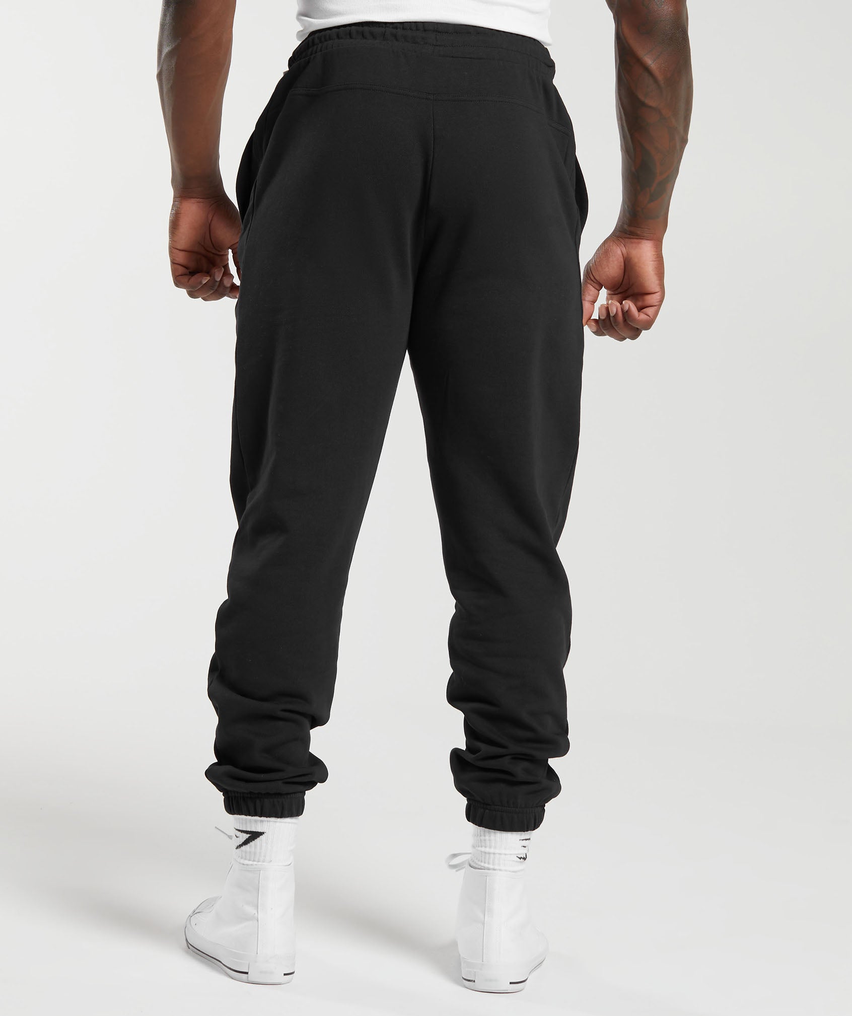 Global Lifting Oversized Joggers in Black - view 7