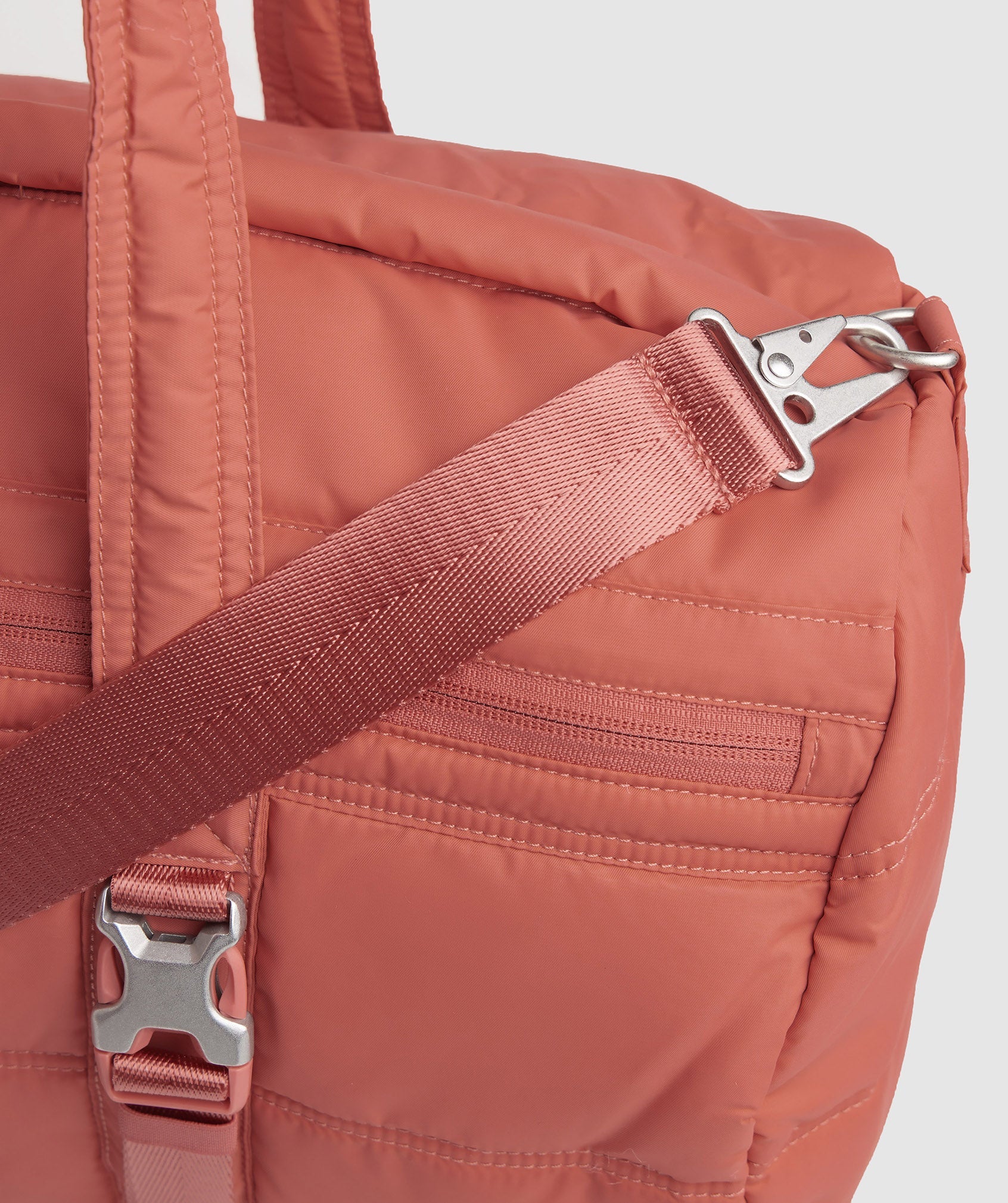 Premium Lifestyle Barrel Bag in Terracotta Pink