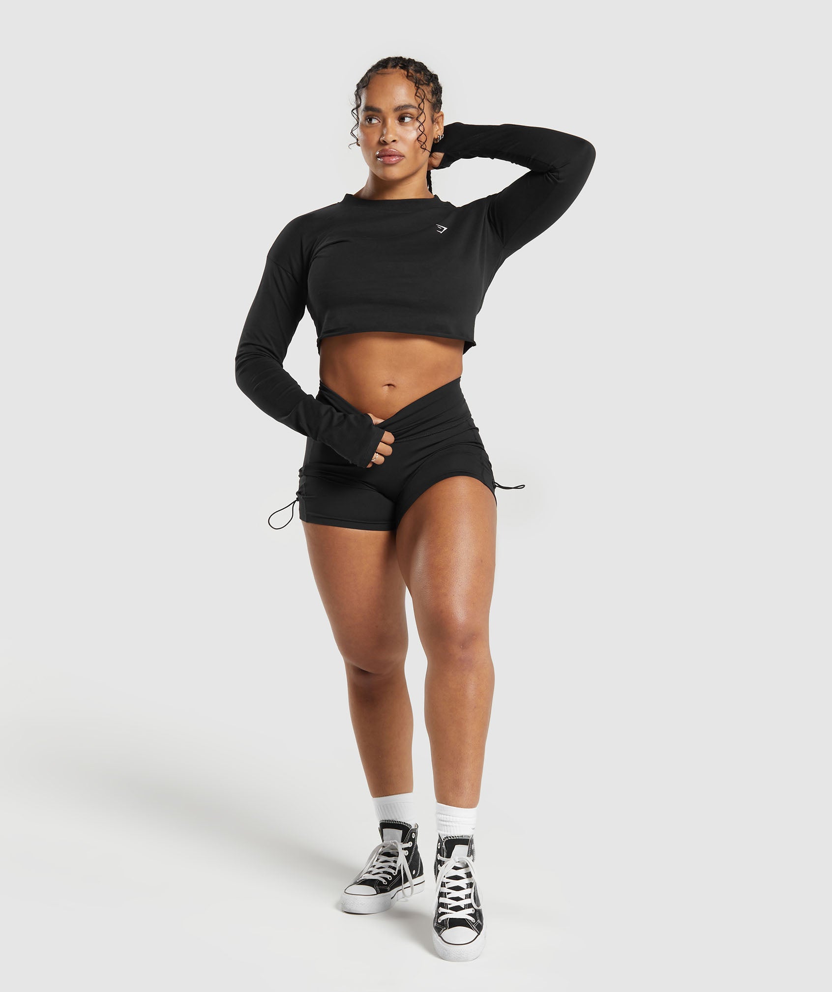 Lifting Long Sleeve Crop Top in Black - view 4