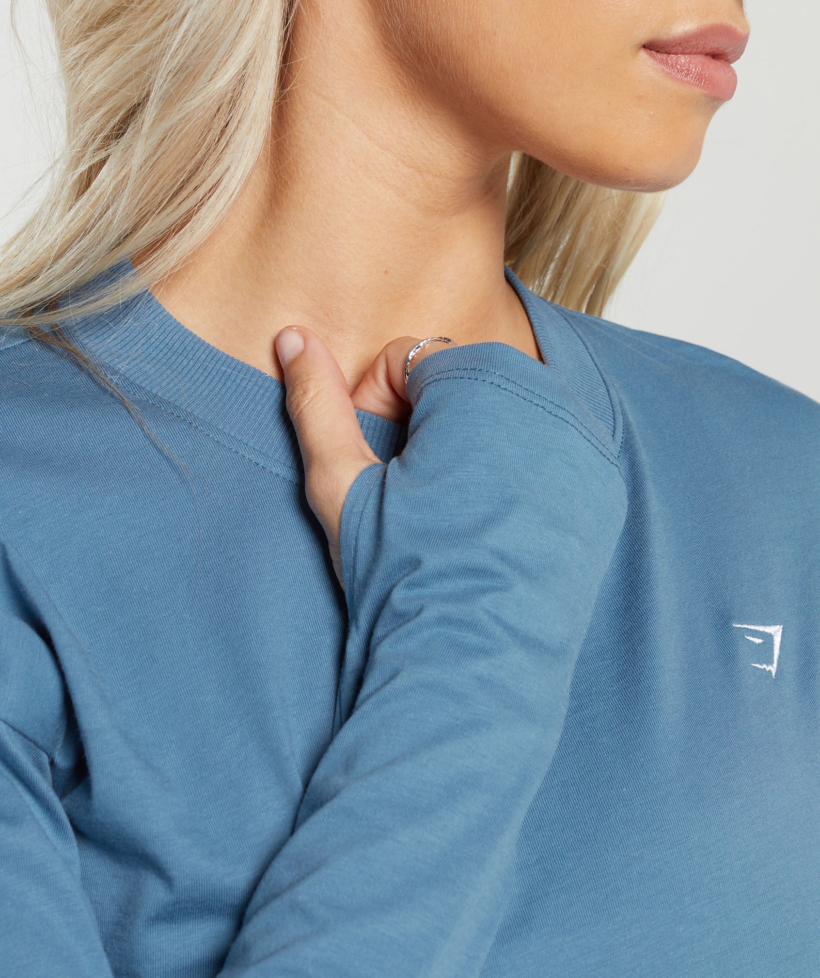 Lifting Long Sleeve Crop Top in Faded Blue - view 6