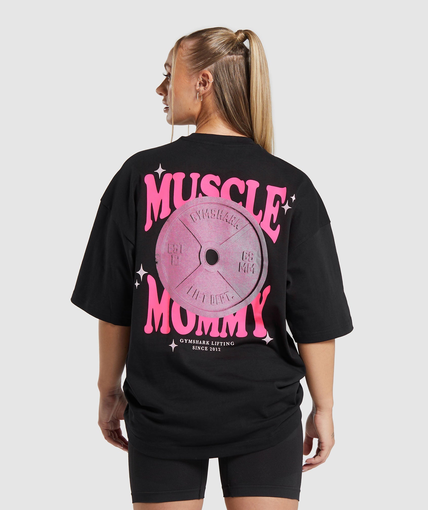 Muscle Mommy Graphic Boyfriend Fit  T-Shirt in Black - view 1
