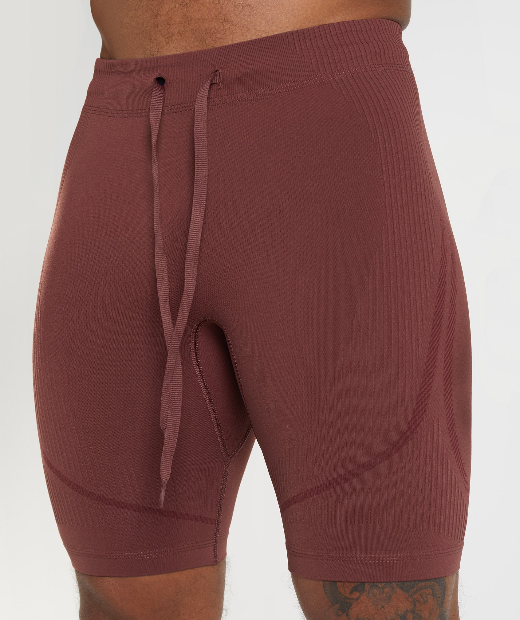 315 Seamless 1/2 Shorts in Cherry Brown/Athletic Maroon