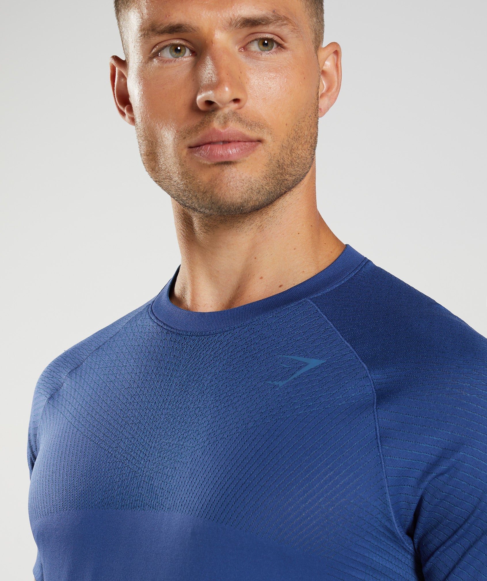 Apex Seamless T-Shirt in Stellar Blue/Lakeside Blue - view 6