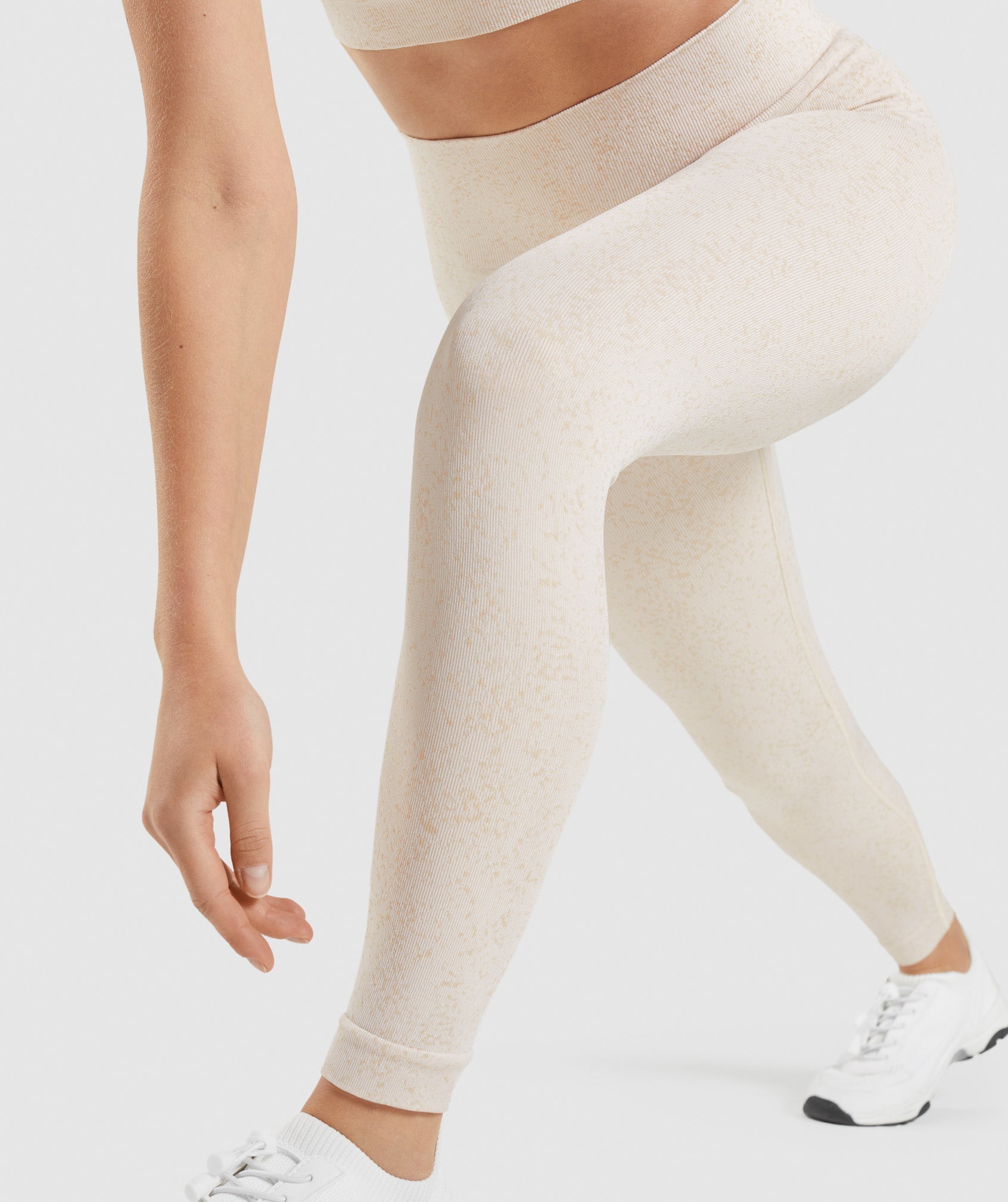 Adapt Fleck Seamless Leggings in Mineral | Coconut White