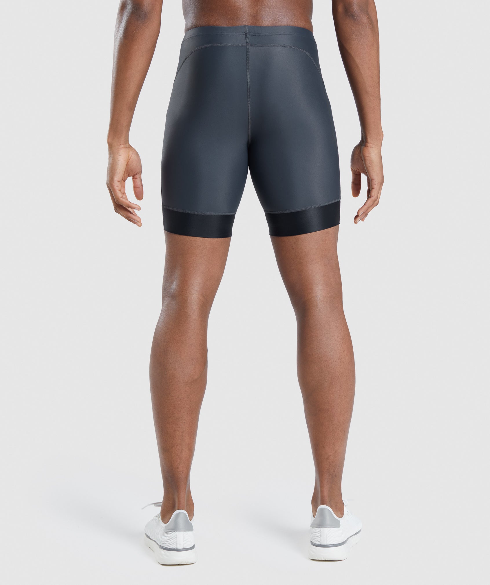 Apex Multi Shorts in Onyx Grey/Black