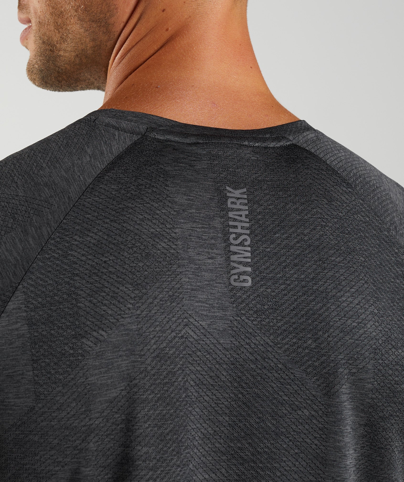 Apex T-Shirt in Black/Silhouette Grey