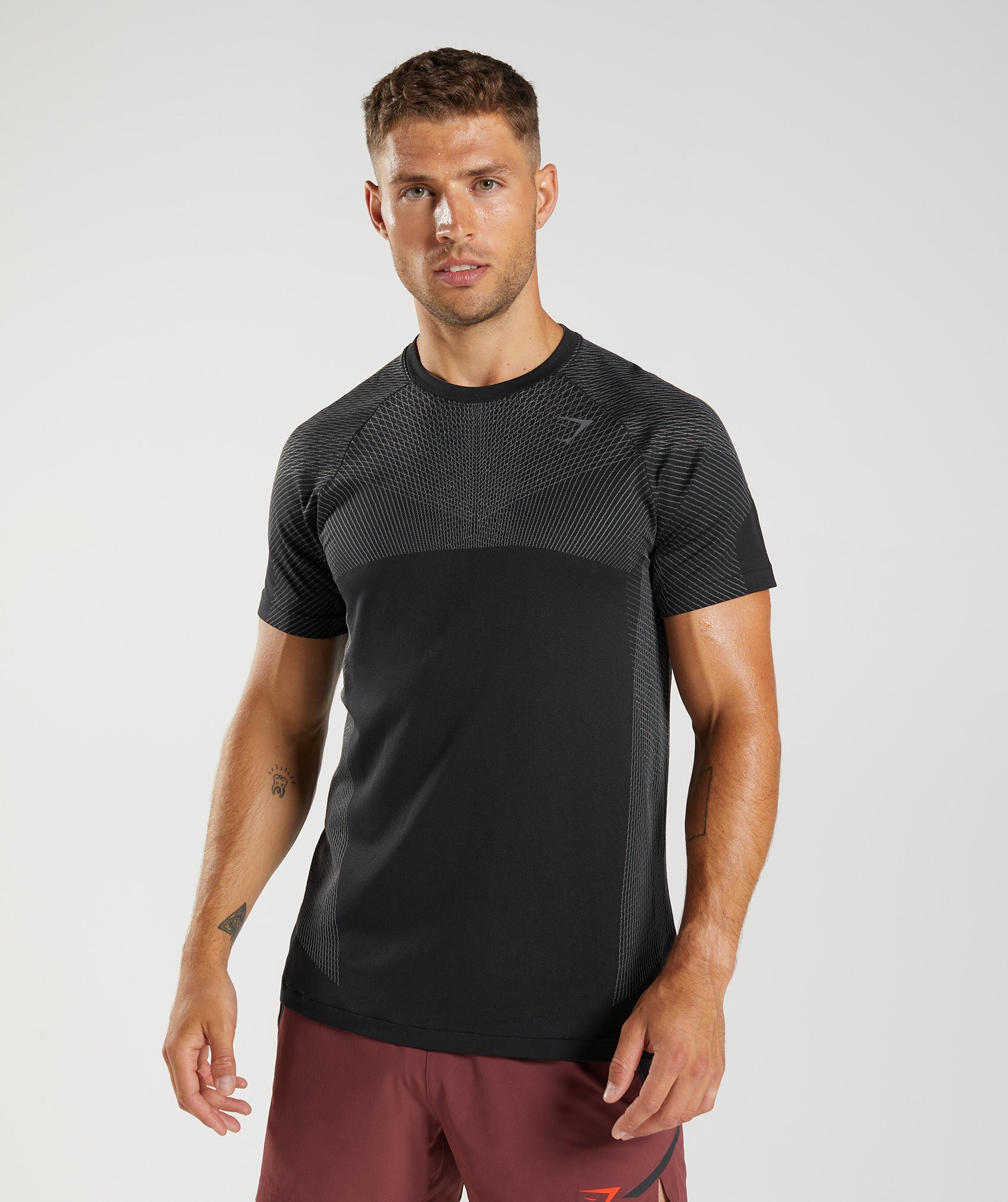 Gymshark Apex Seamless T-Shirt - Black/Silhouette Grey | Gymshark