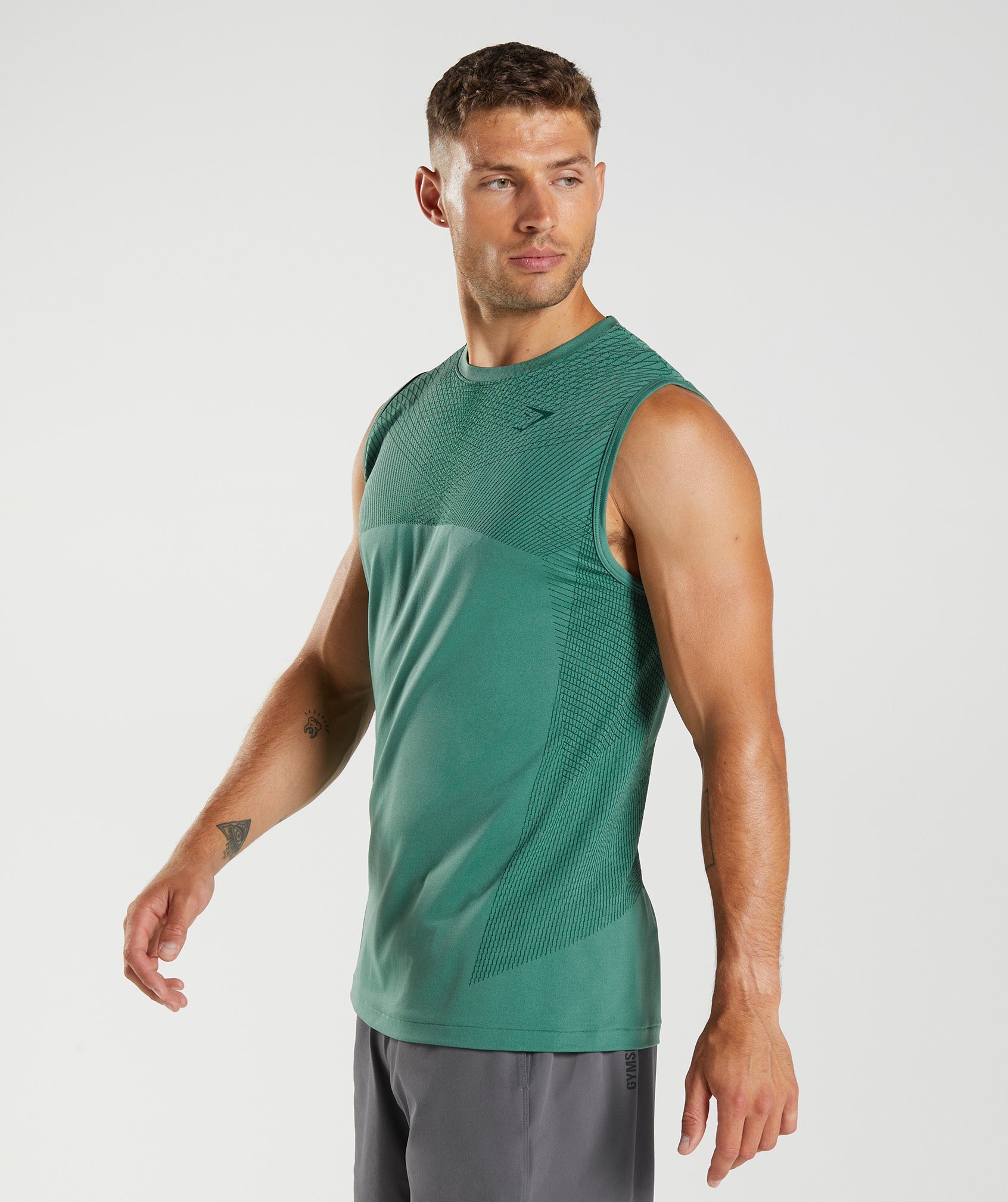 Apex Seamless Tank in Hoya Green/Woodland Green