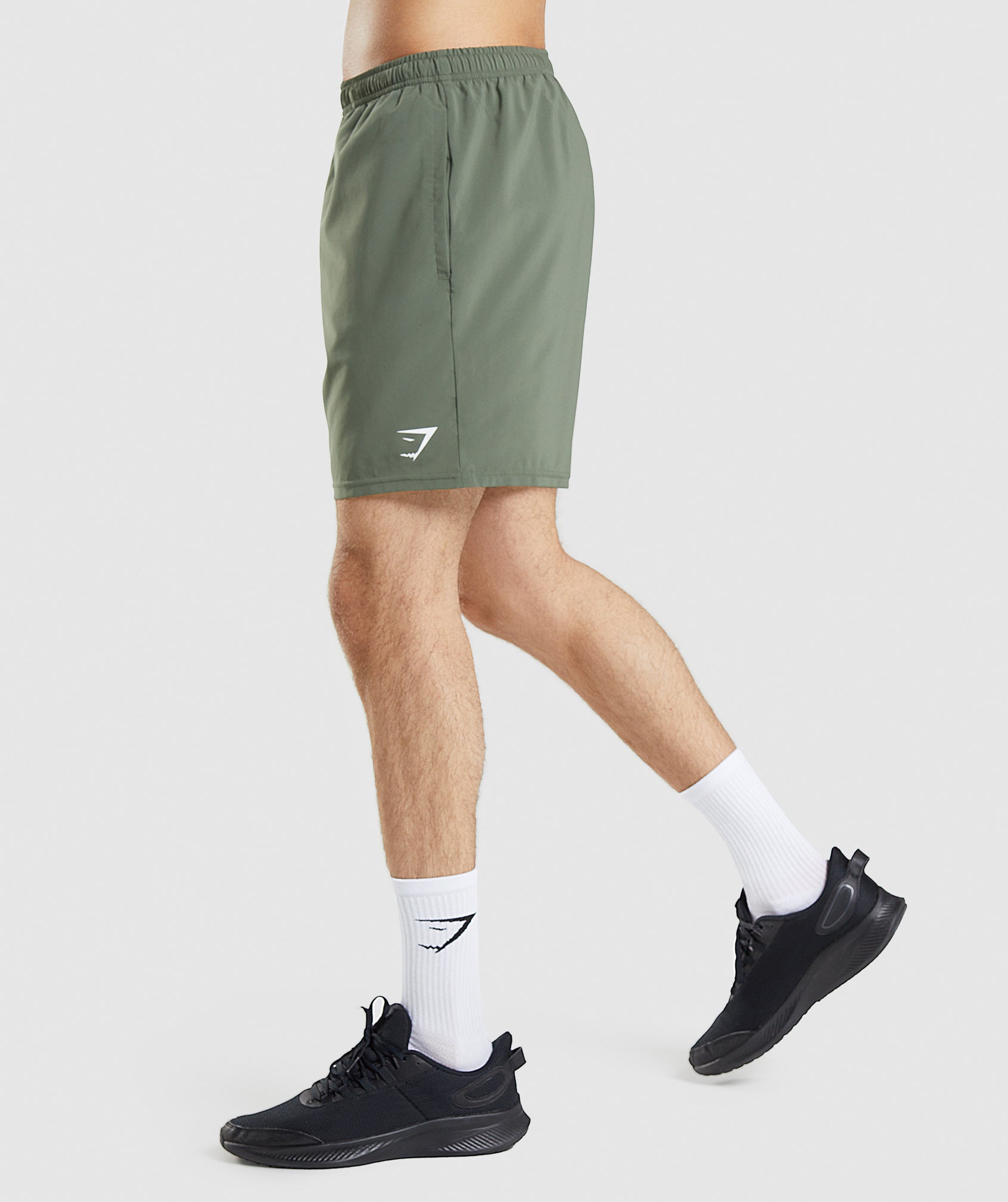 Arrival 7" Shorts in Green - view 3
