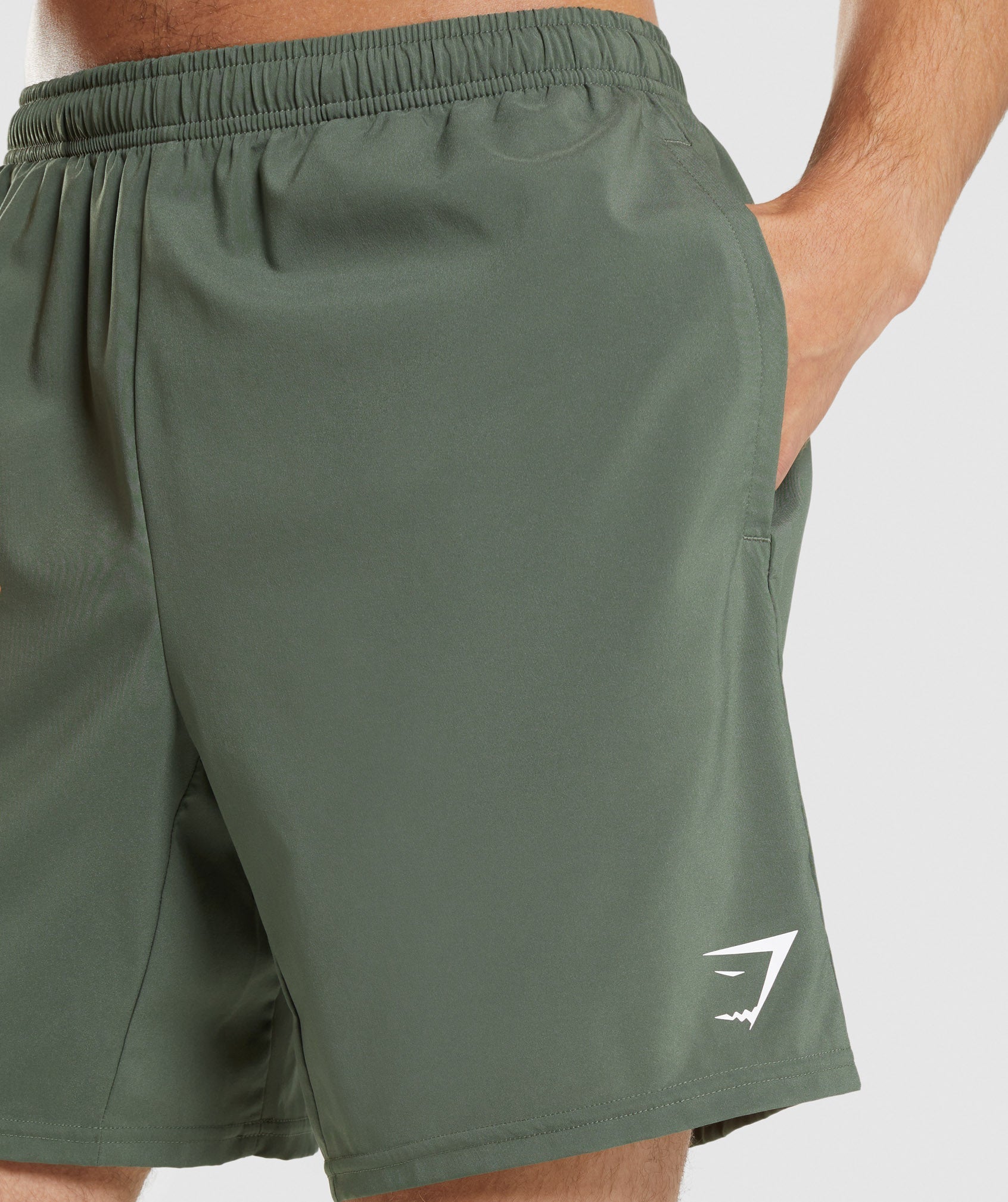 Arrival 7" Shorts in Green - view 5