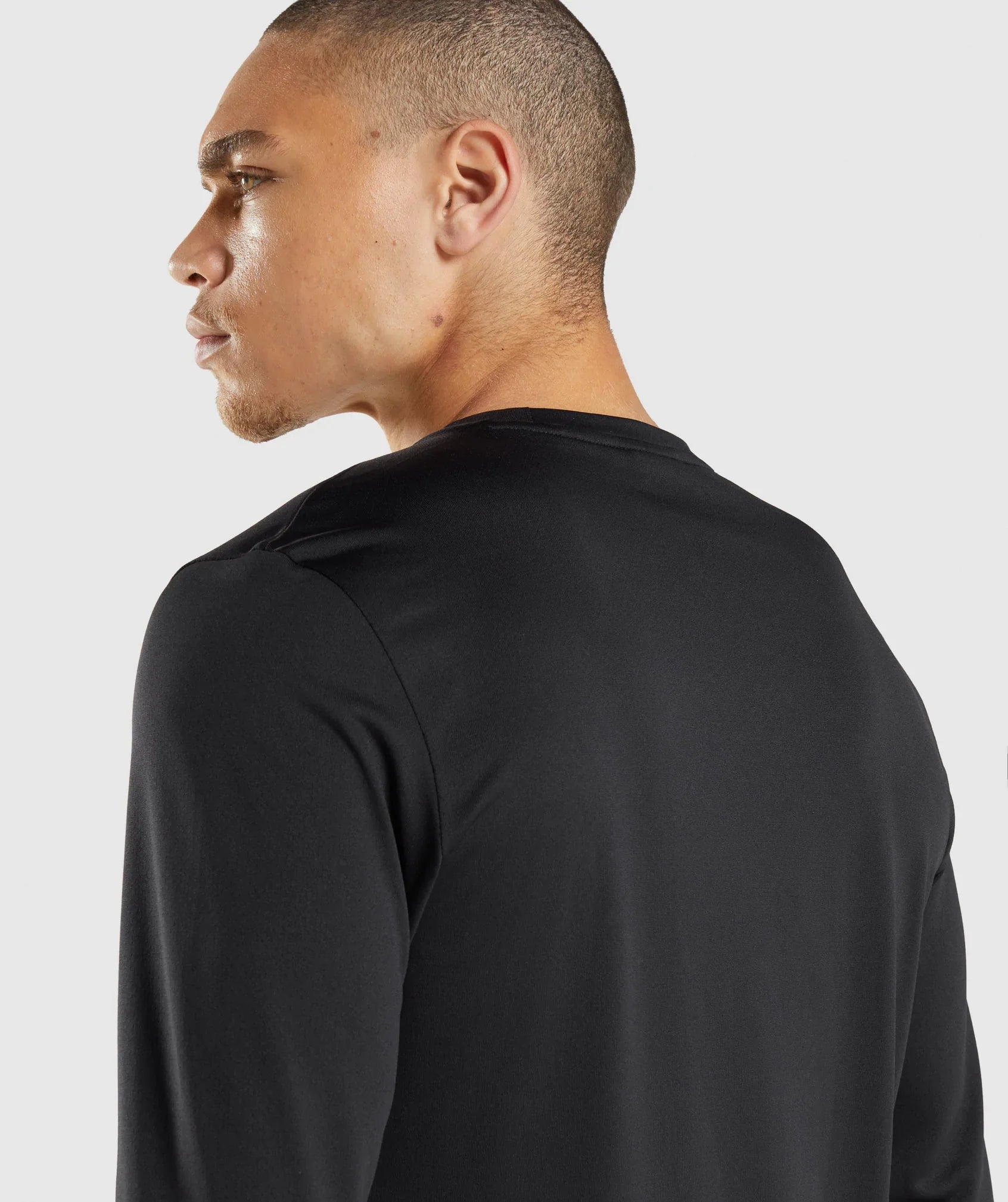Arrival Long Sleeve T-Shirt in Black