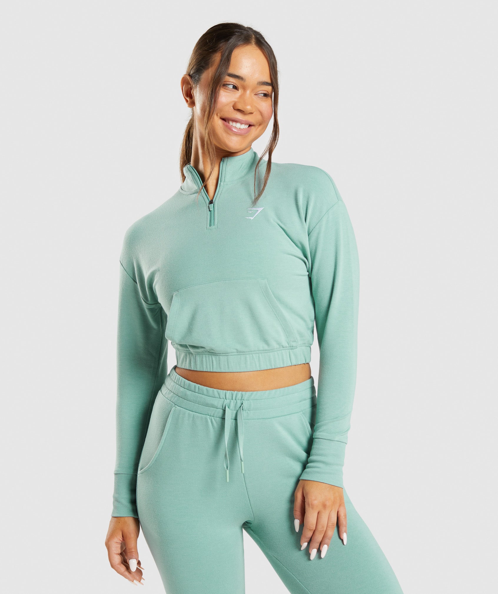 Training Pippa Pullover in Maya Blue