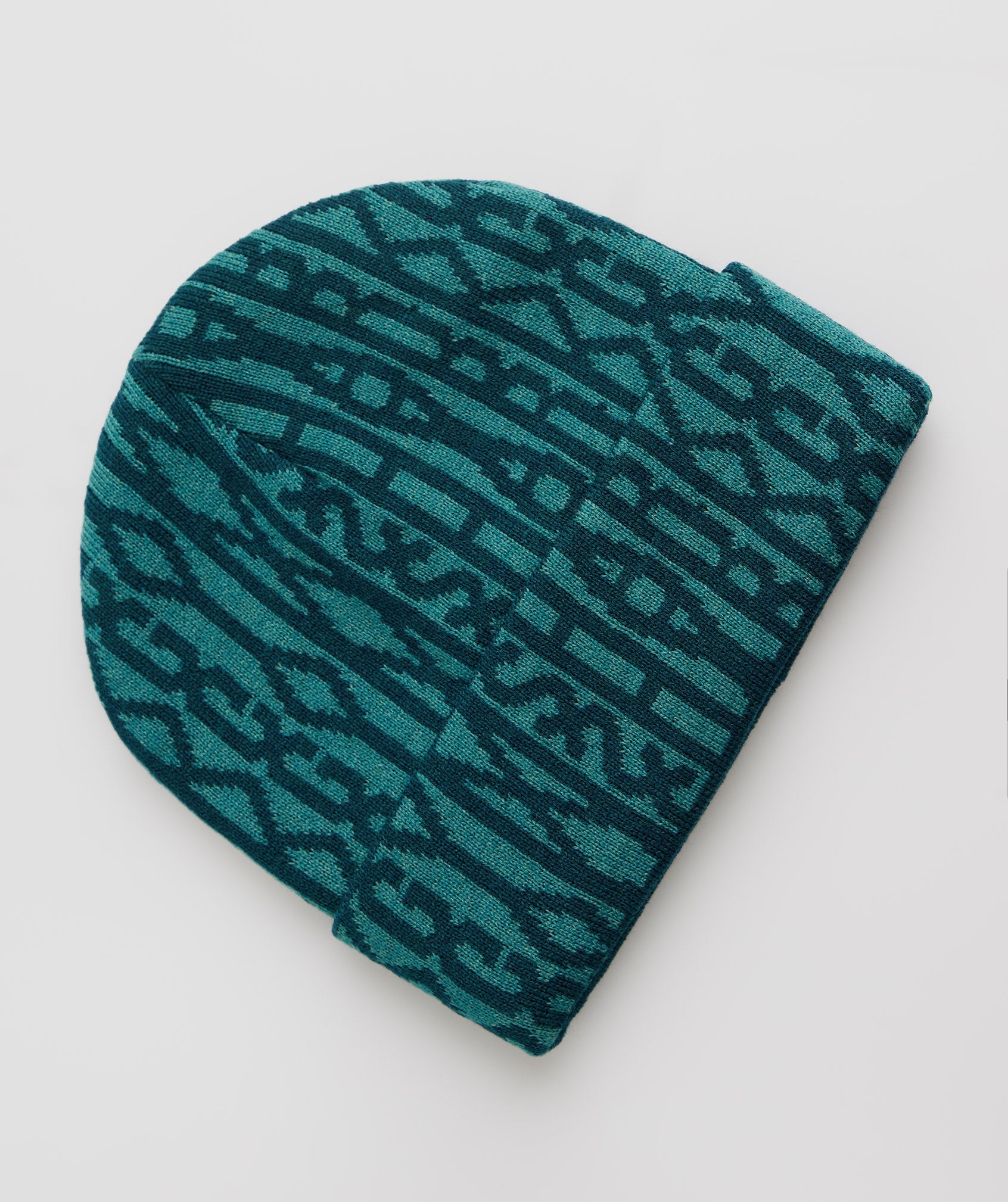 Reversable Jacquard Beanie in Winter Teal/Slate Blue