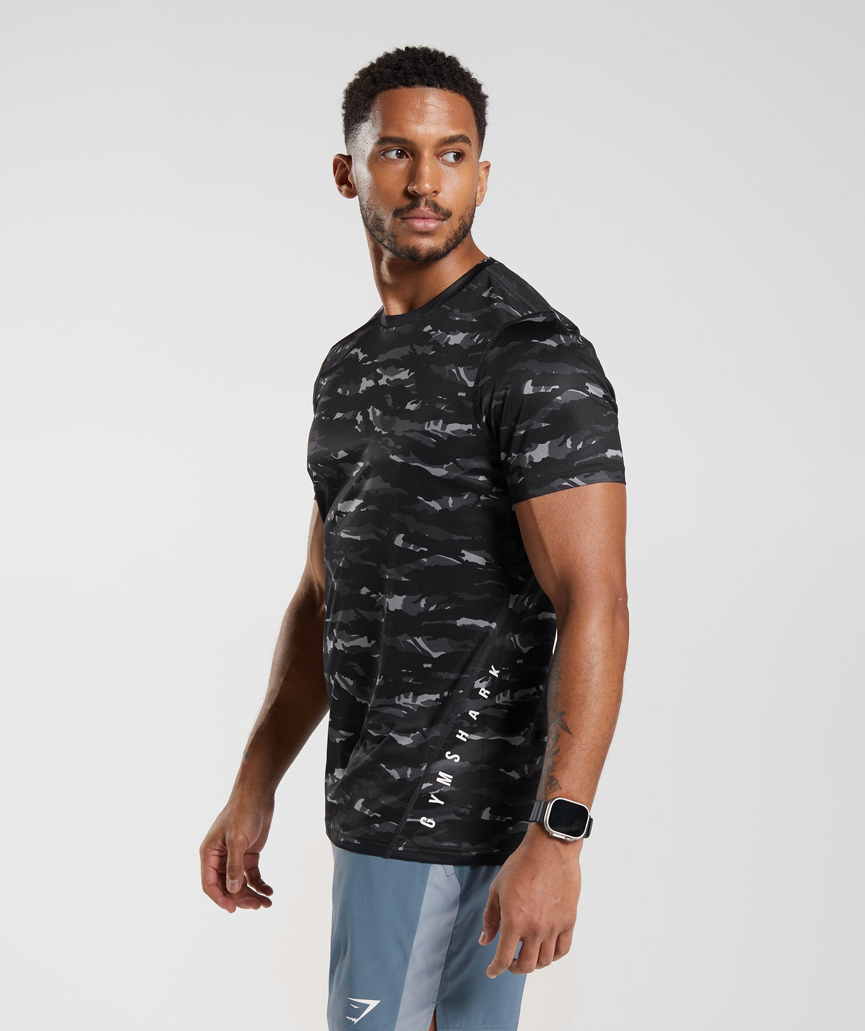 Sport T-Shirt in Onyx Grey Print