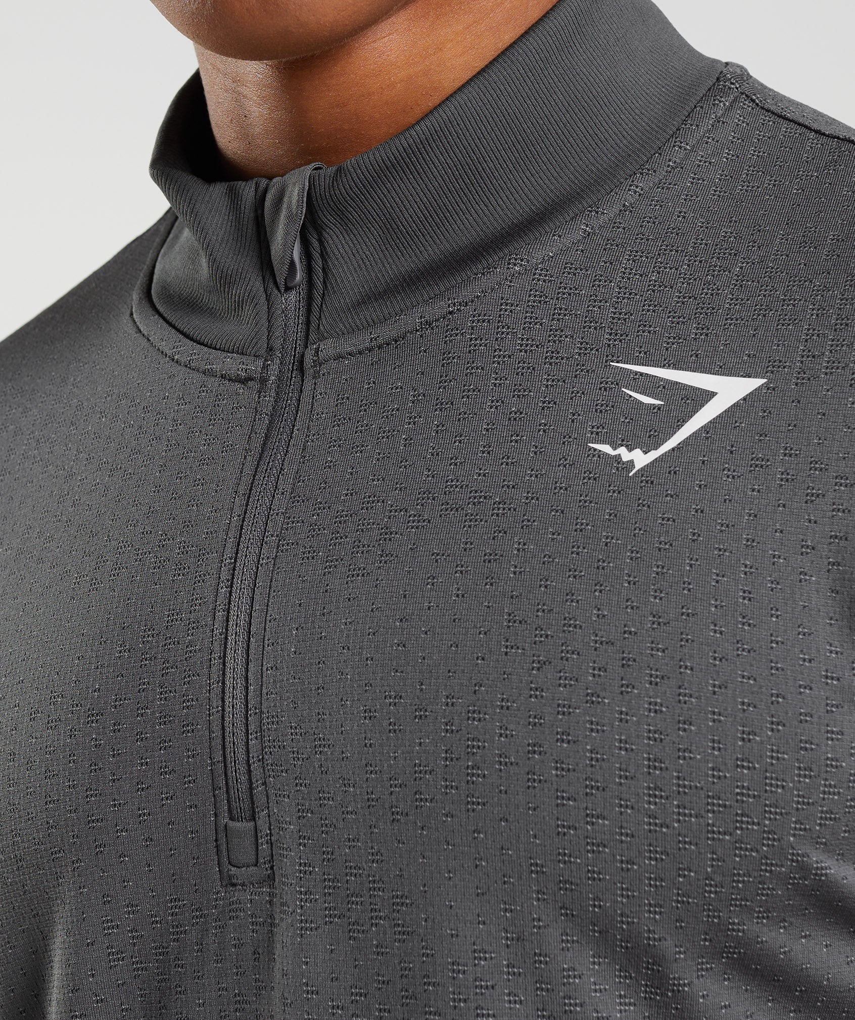 Sport Seamless 1/4 Zip in Silhouette Grey/Black