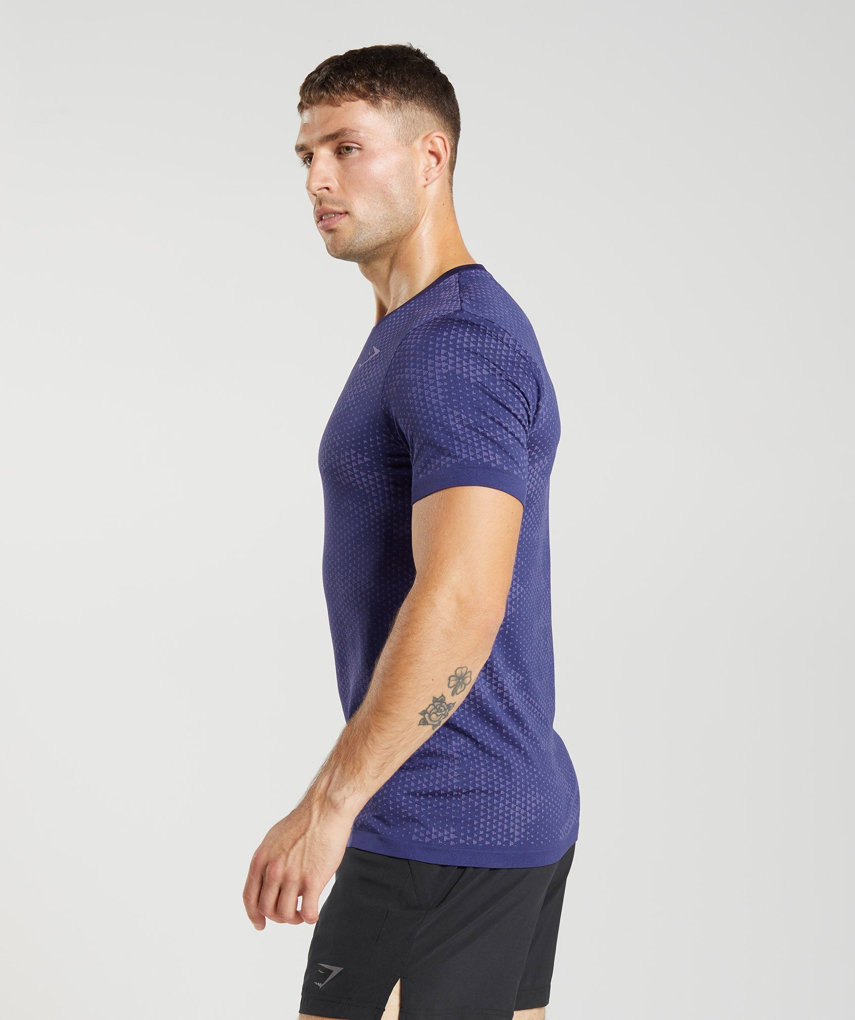 Sport Seamless T-Shirt in Neptune Purple/Velvet Purple