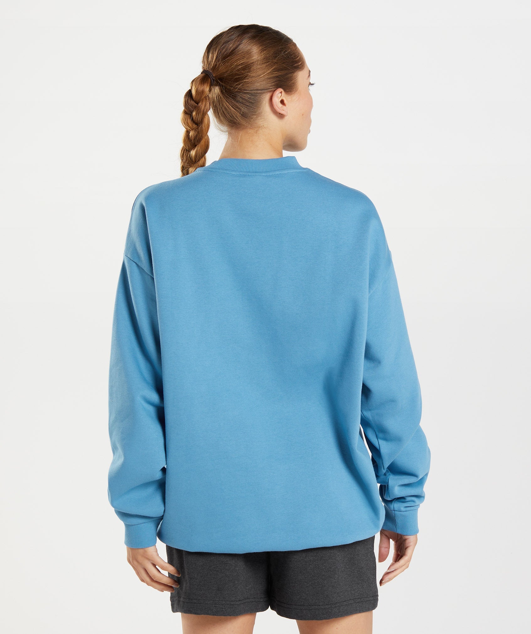 Training Oversized Sweatshirt in Coastal Blue