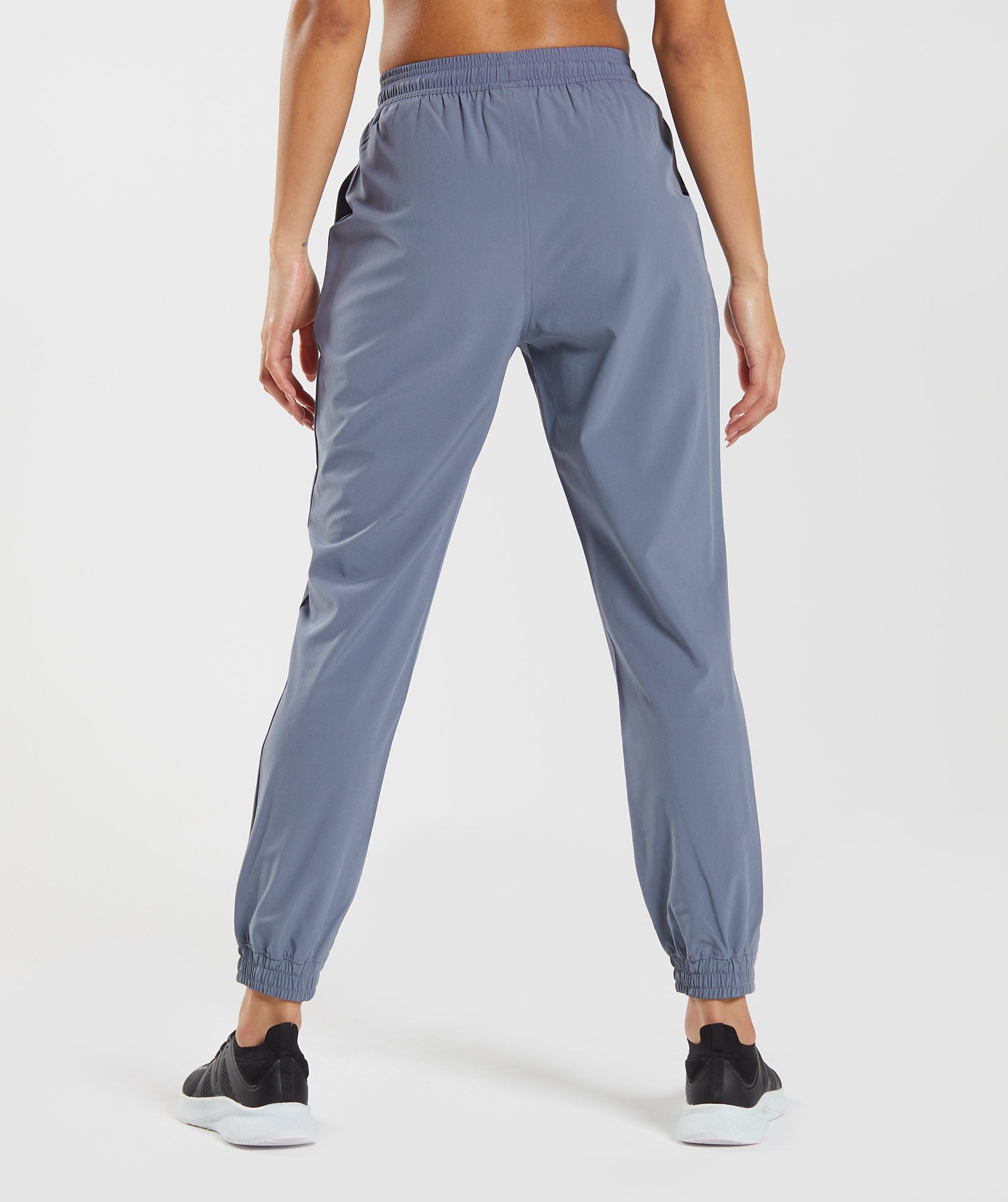 Training Woven Joggers in Evening Blue