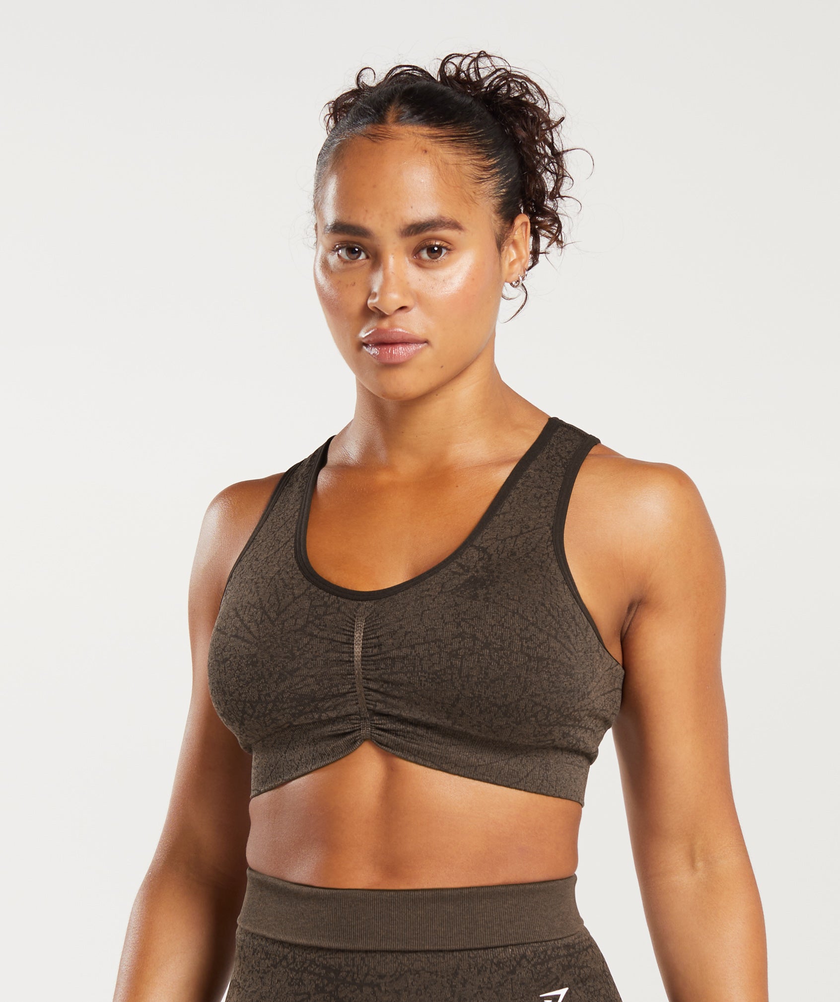 Gymshark Adapt Camo Seamless Ribbed Sports Bra - Winter Olive/Soul Brown