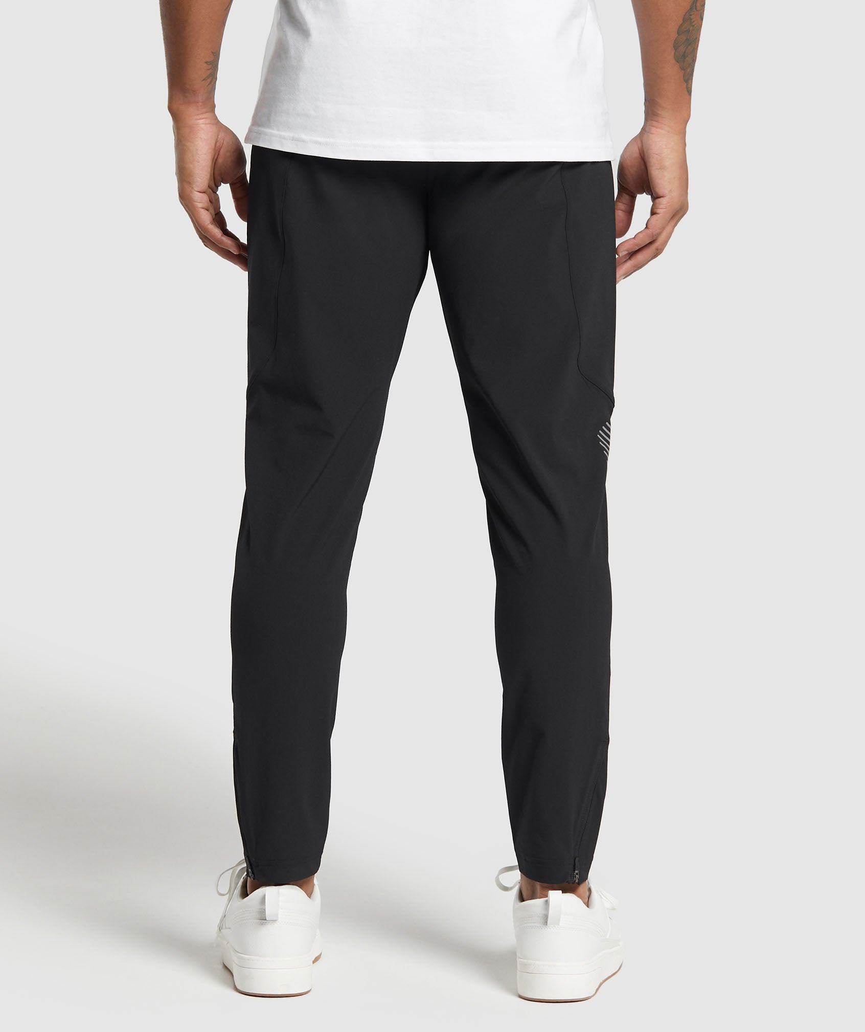 Apex Jogger in Black - view 3