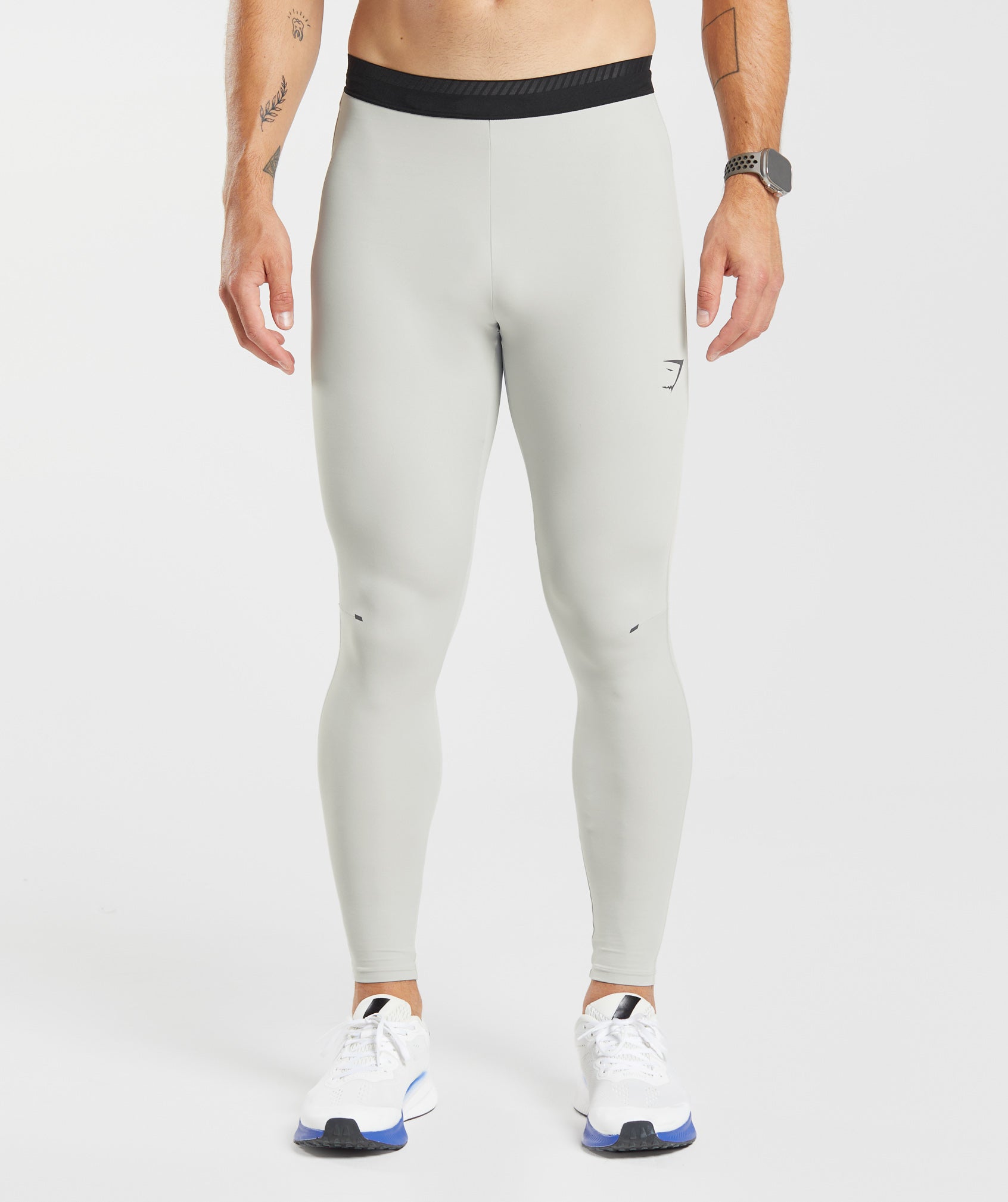 Apex Run Tights in Light Grey