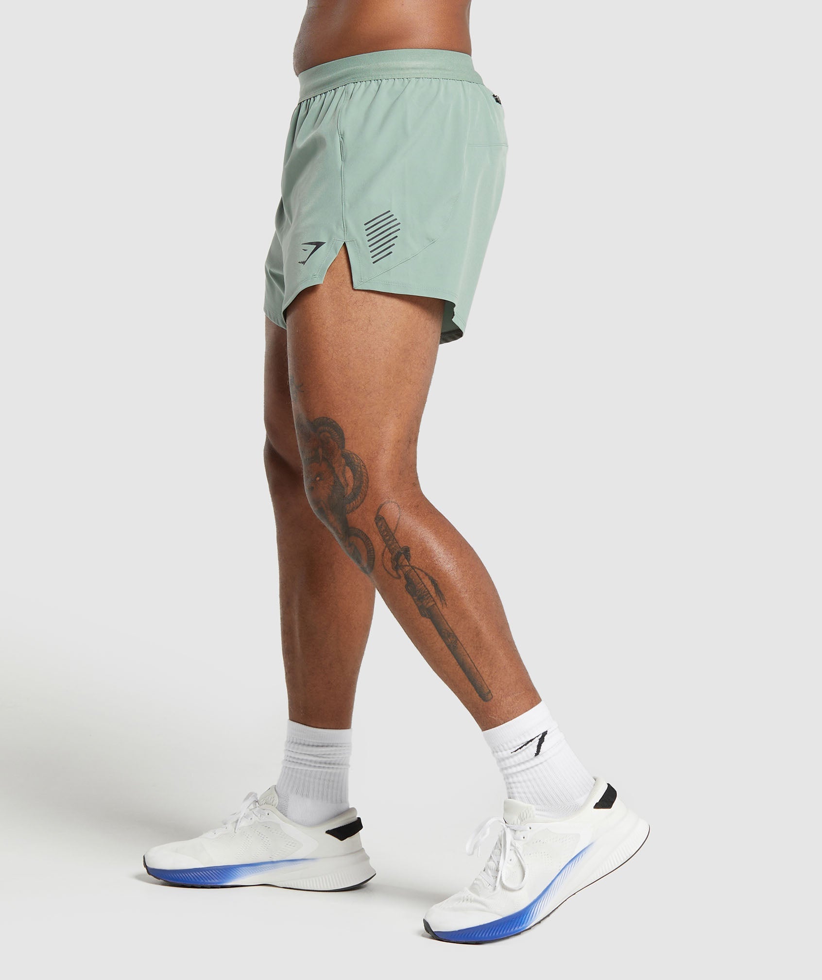 Apex Run 5" Shorts in Dollar Green - view 3