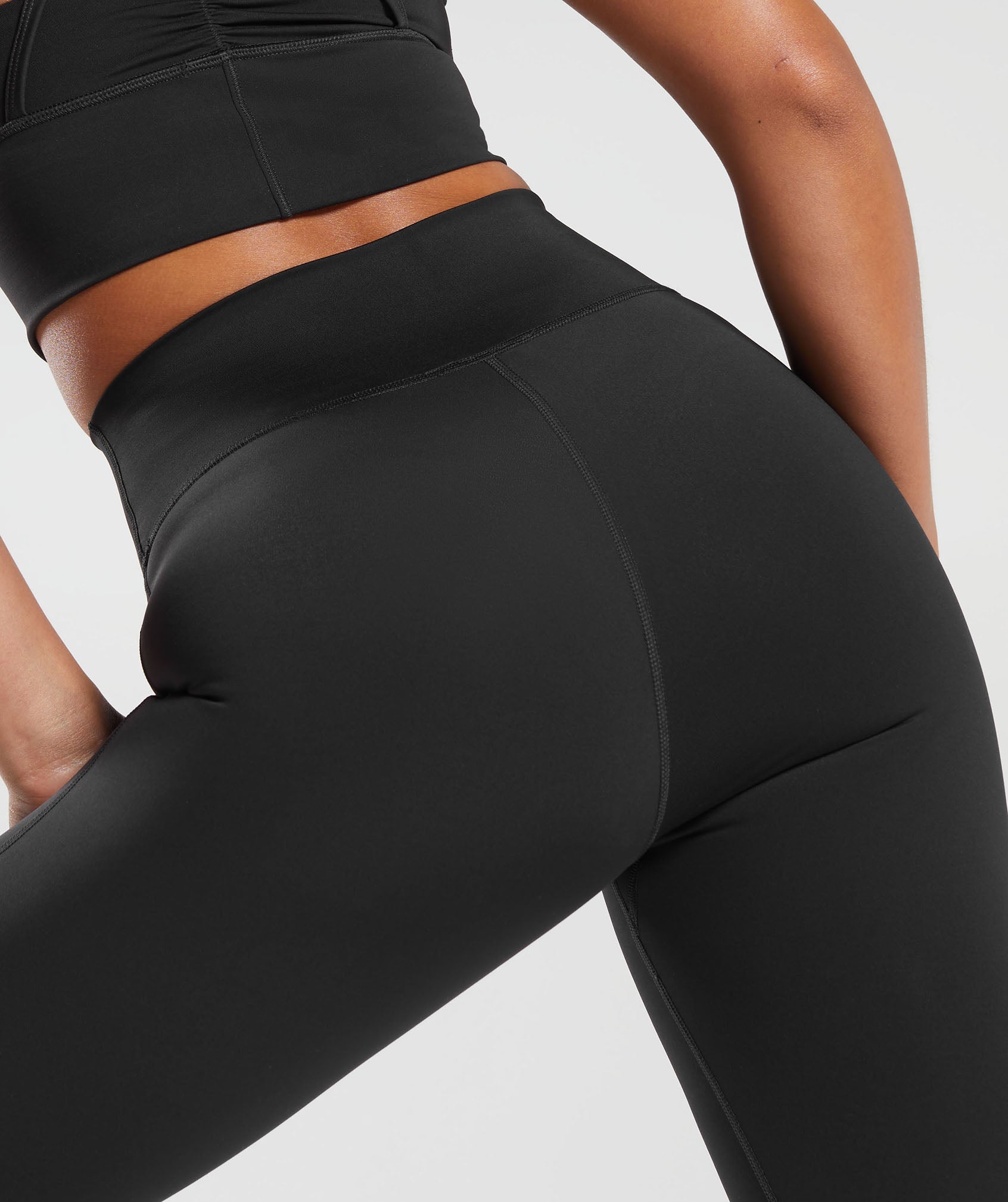 Elevate Leggings in Black - view 6