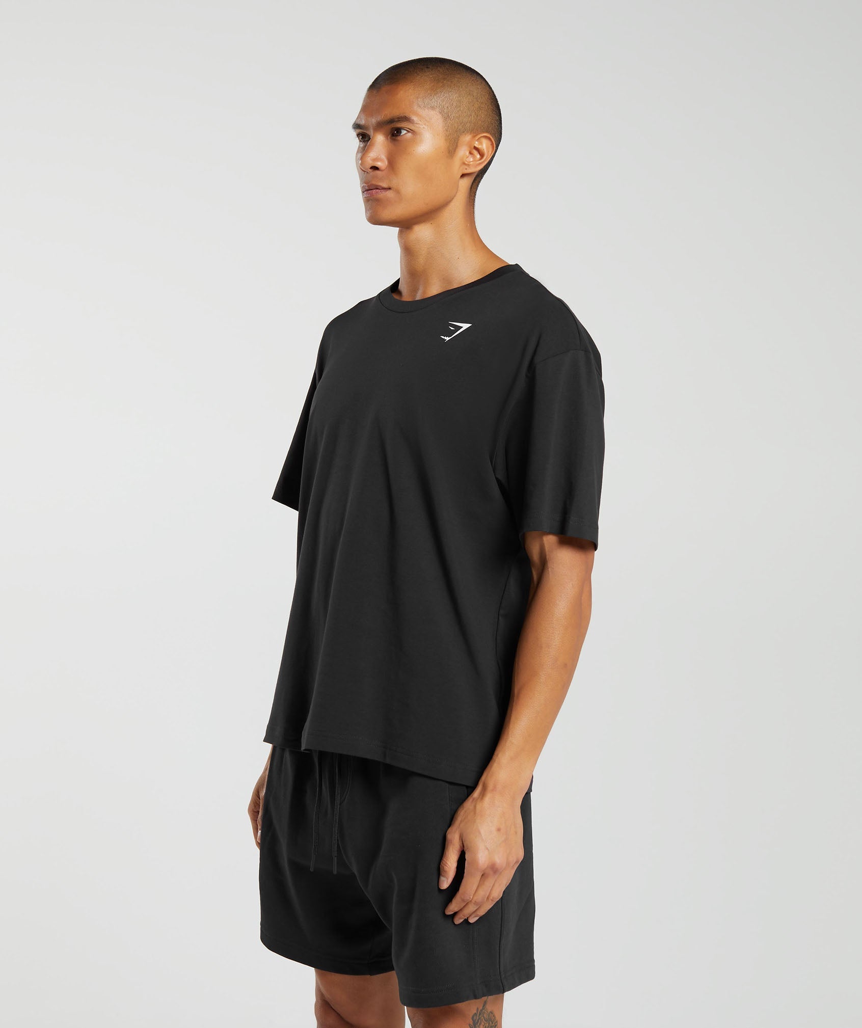 Essential Oversized T-Shirt in Black - view 3