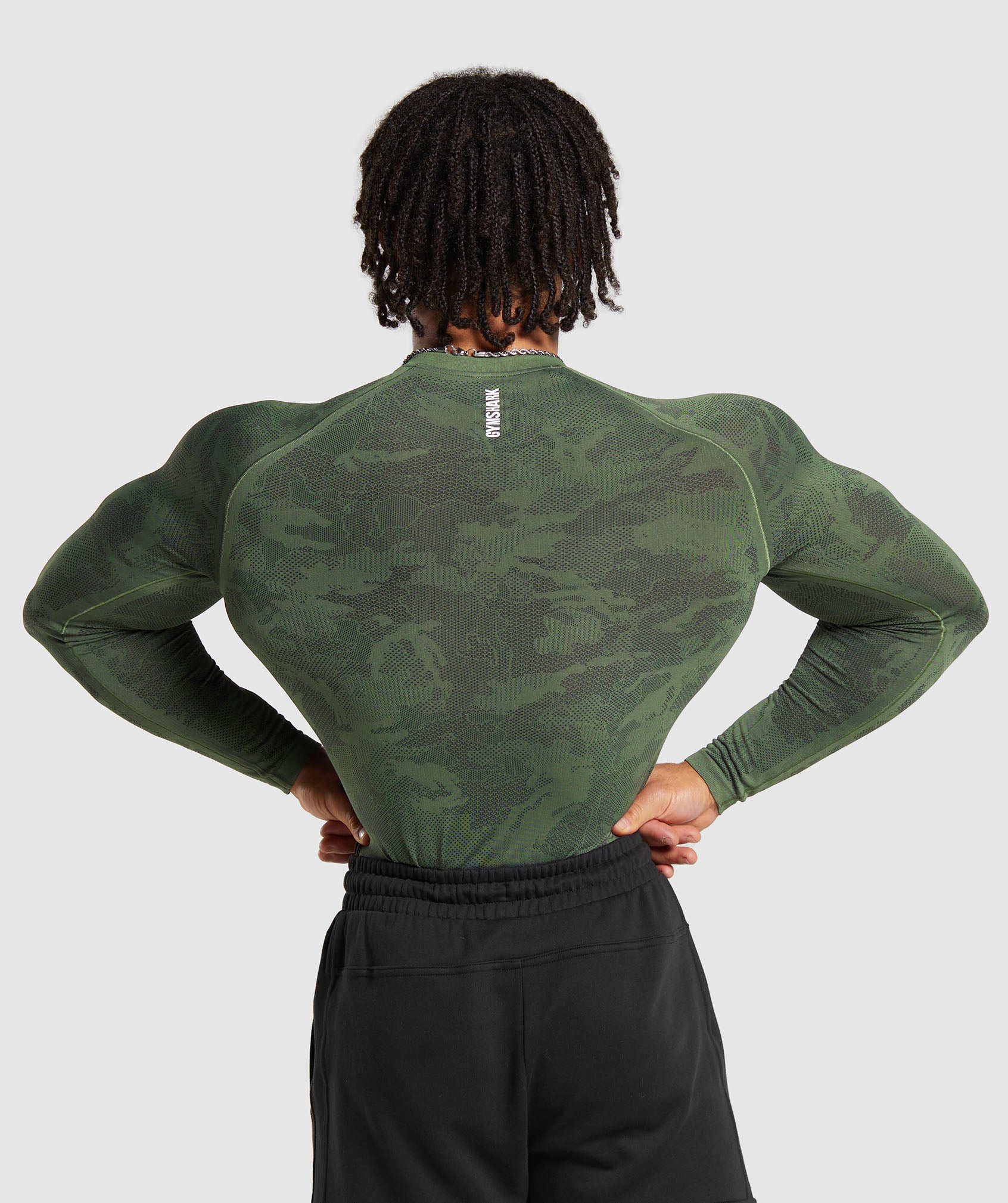 Geo Seamless Long Sleeve T-Shirt in Core Olive/Black - view 2