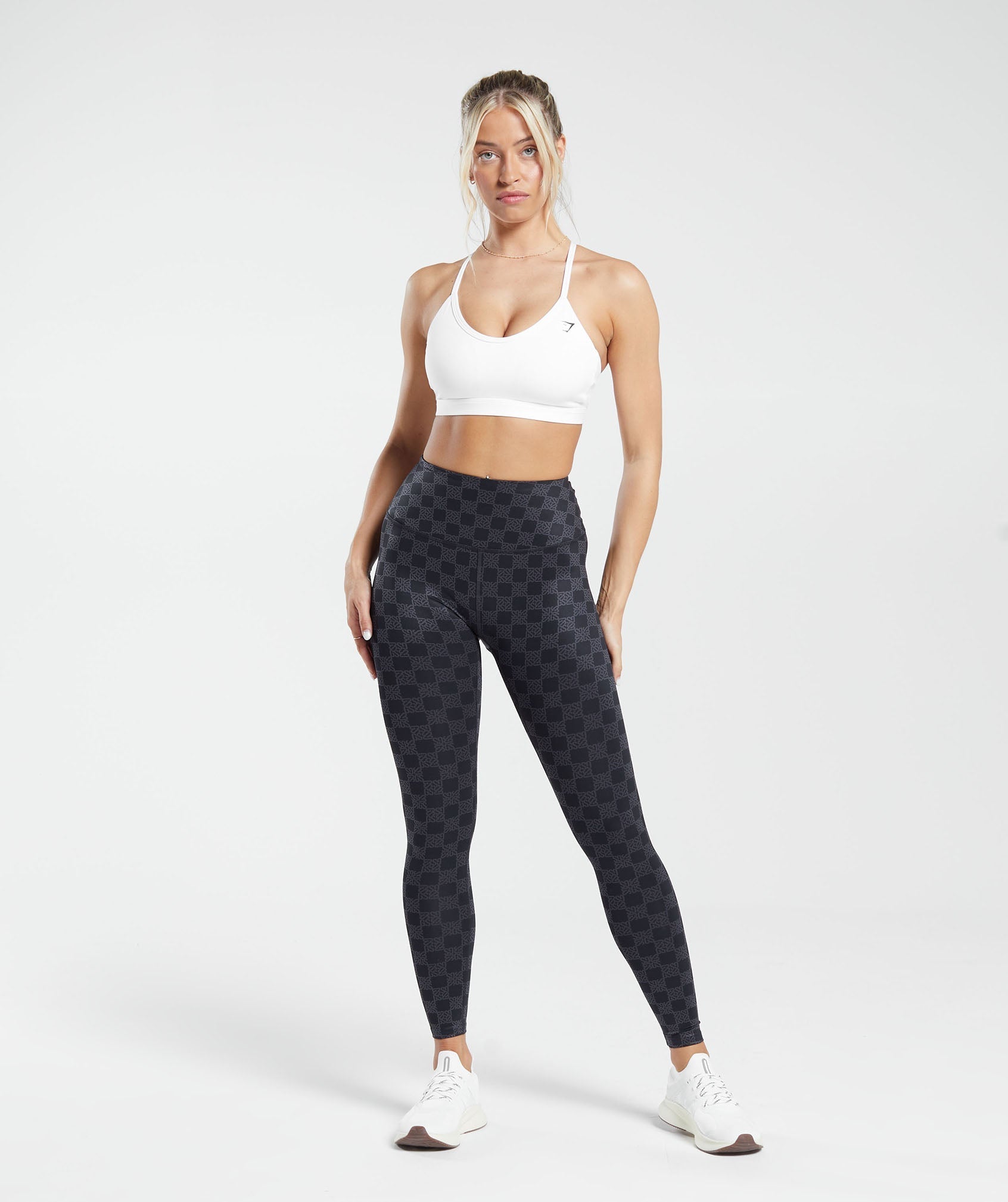 Monogram Leggings in Onyx Grey - view 4