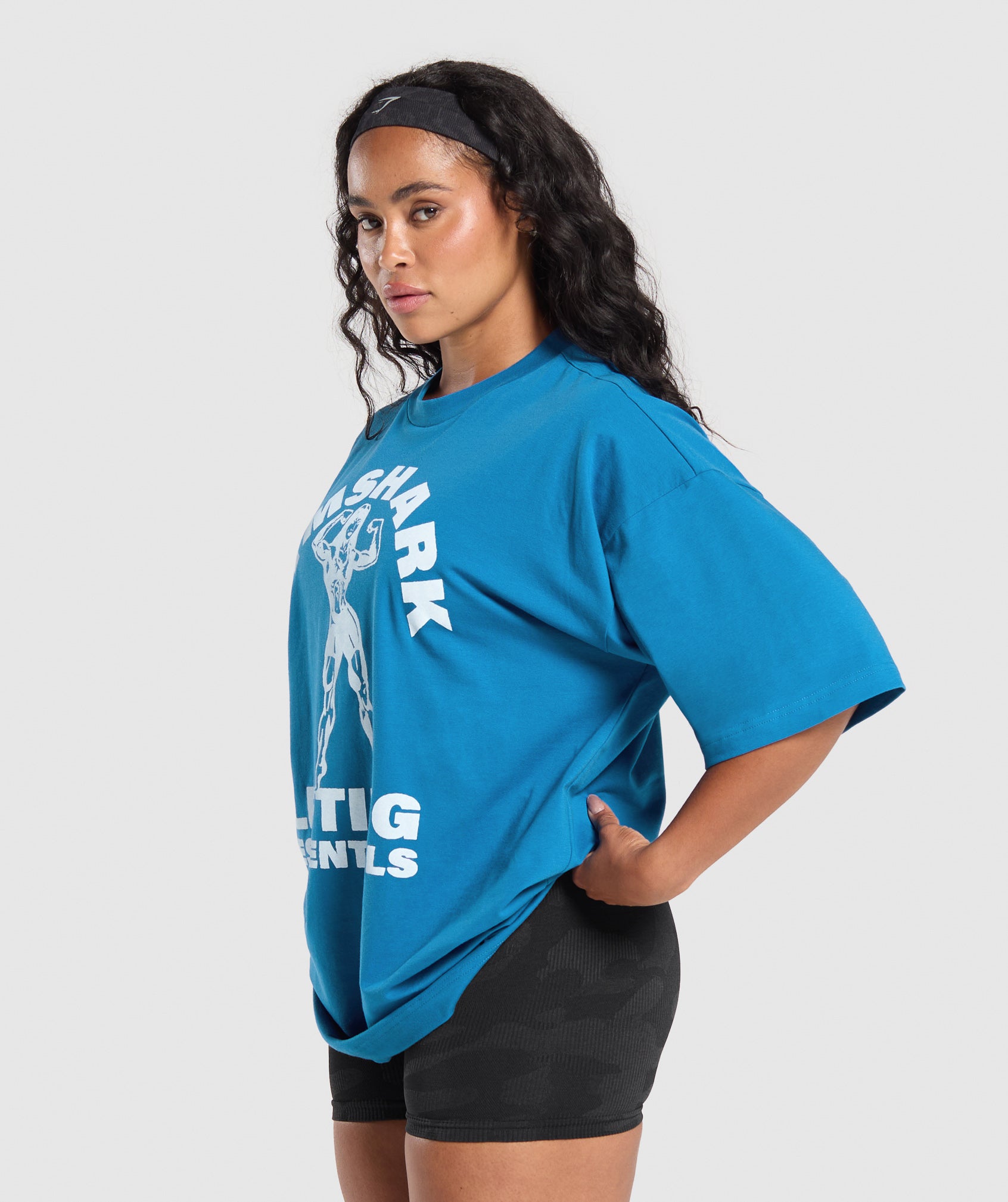 Strong Women Oversized T-Shirt in Retro Blue - view 3