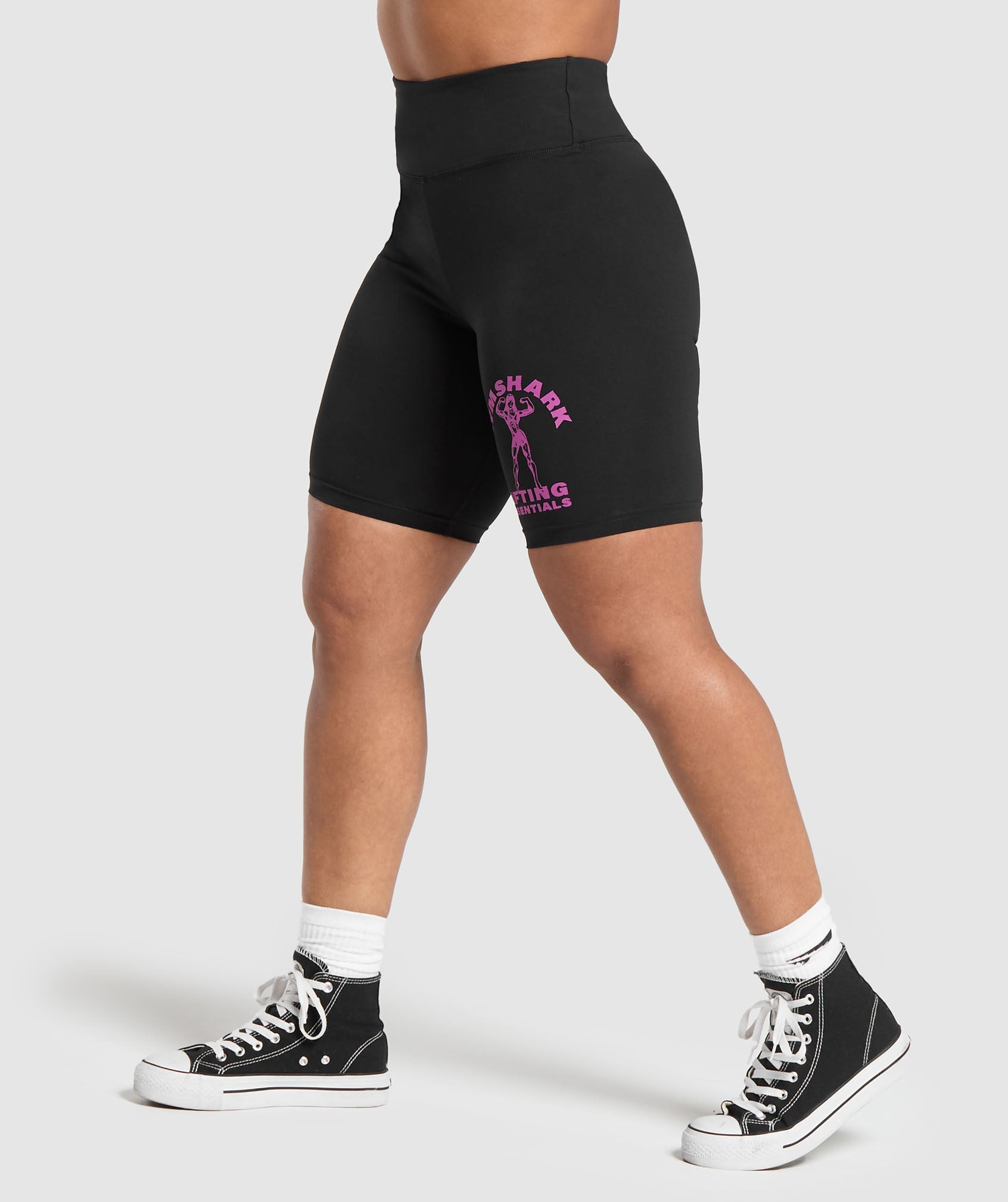 Strong Women Shorts in Black - view 3