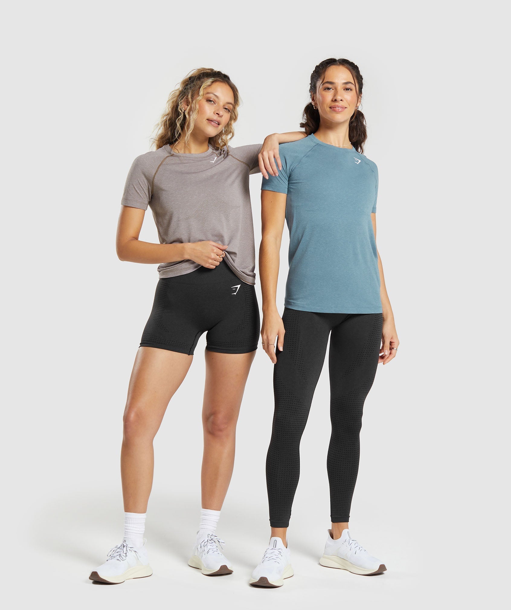 Vital Seamless 2.0 Light T-Shirt in Faded Blue Marl - view 4