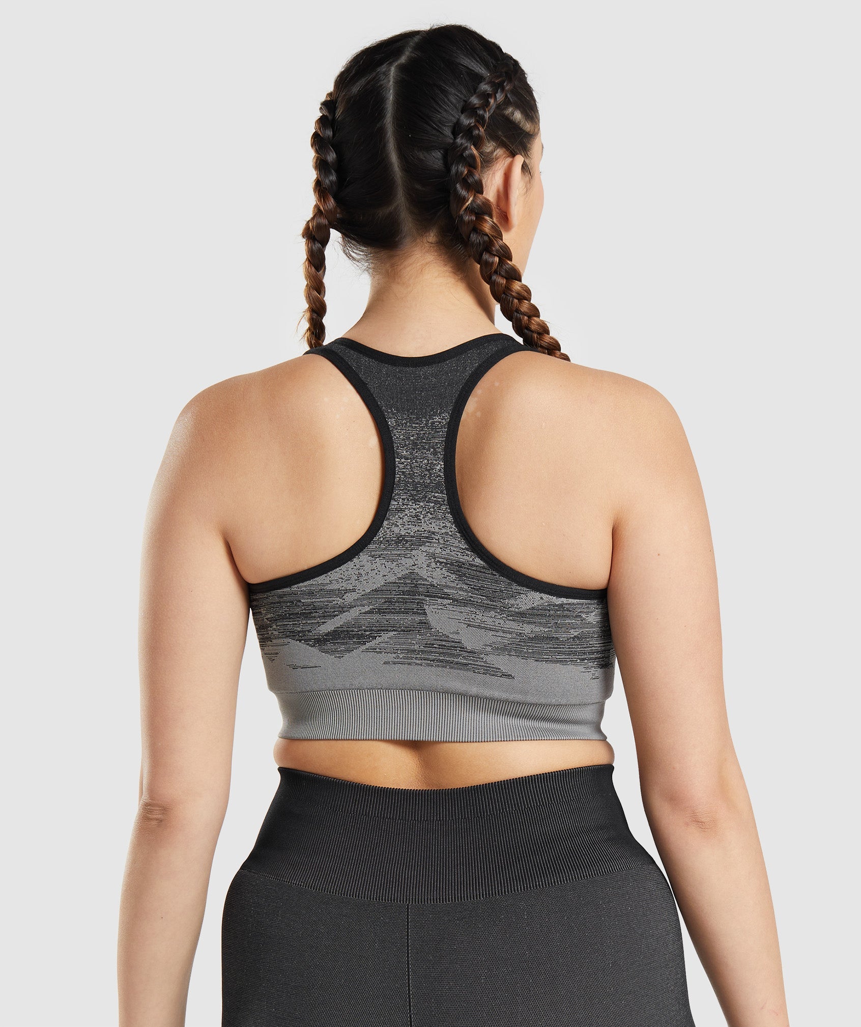 Adapt Ombre Seamless Sports Bra in Triangle | Black - view 2