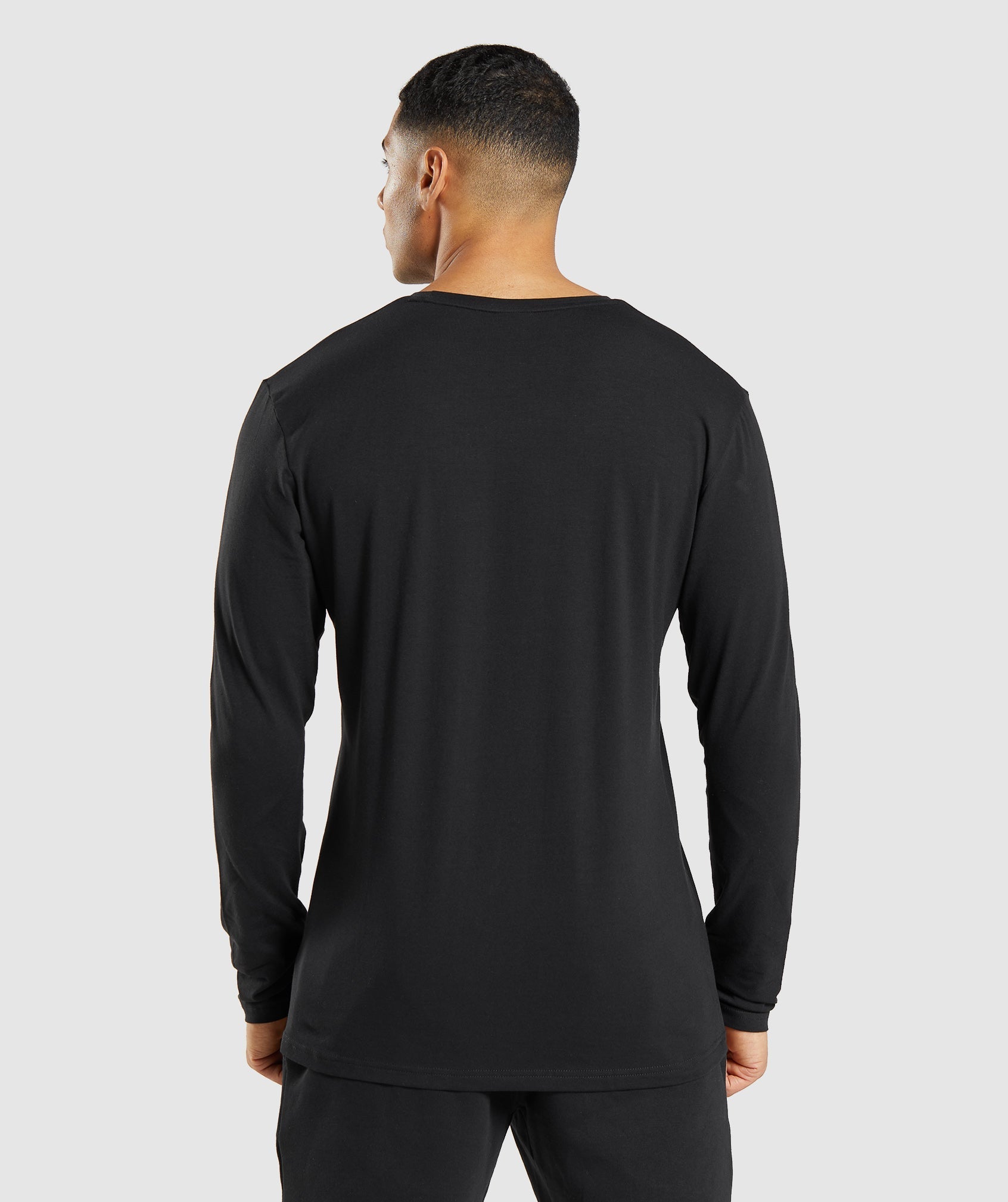 Essential Long Sleeve T-Shirt in Black - view 2