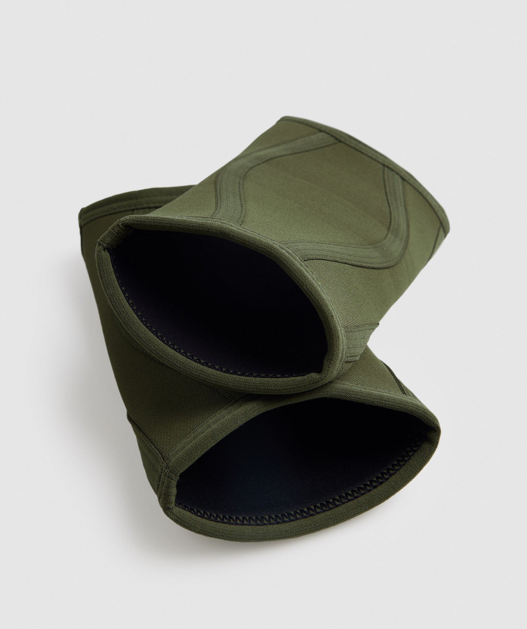 Knee Sleeves 3mm in Core Olive - view 3