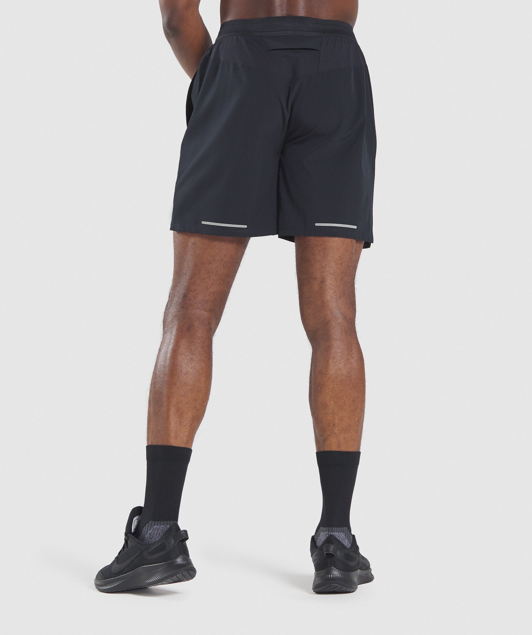 Speed 7" Shorts in Black