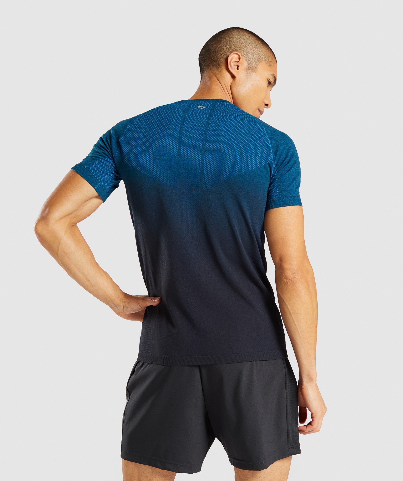 Vital Ombre Seamless T-Shirt in Teal Marl/Black - view 2