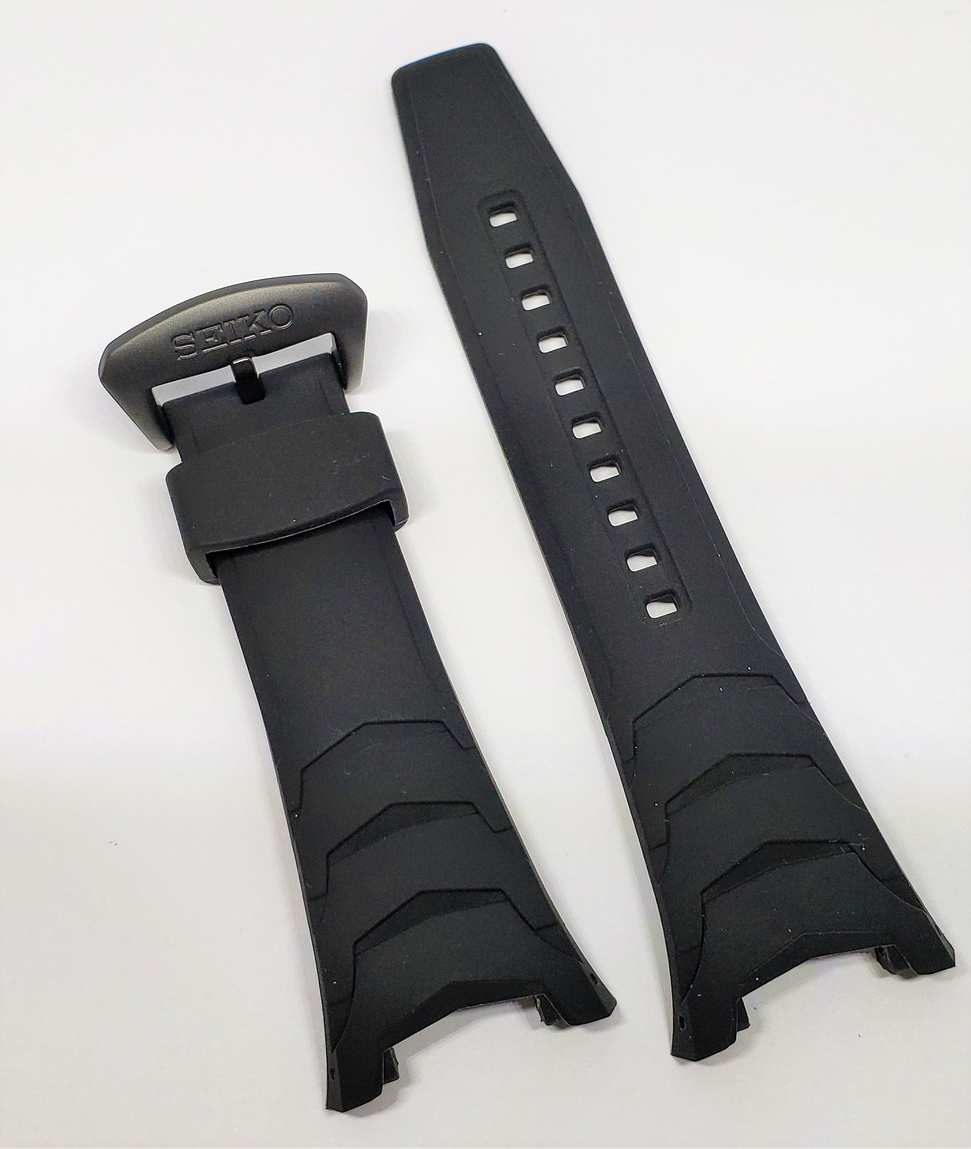 Seiko Coutura SSC697 / SSC697P Black Rubber Watch Band | WATCHBAND EXPERT