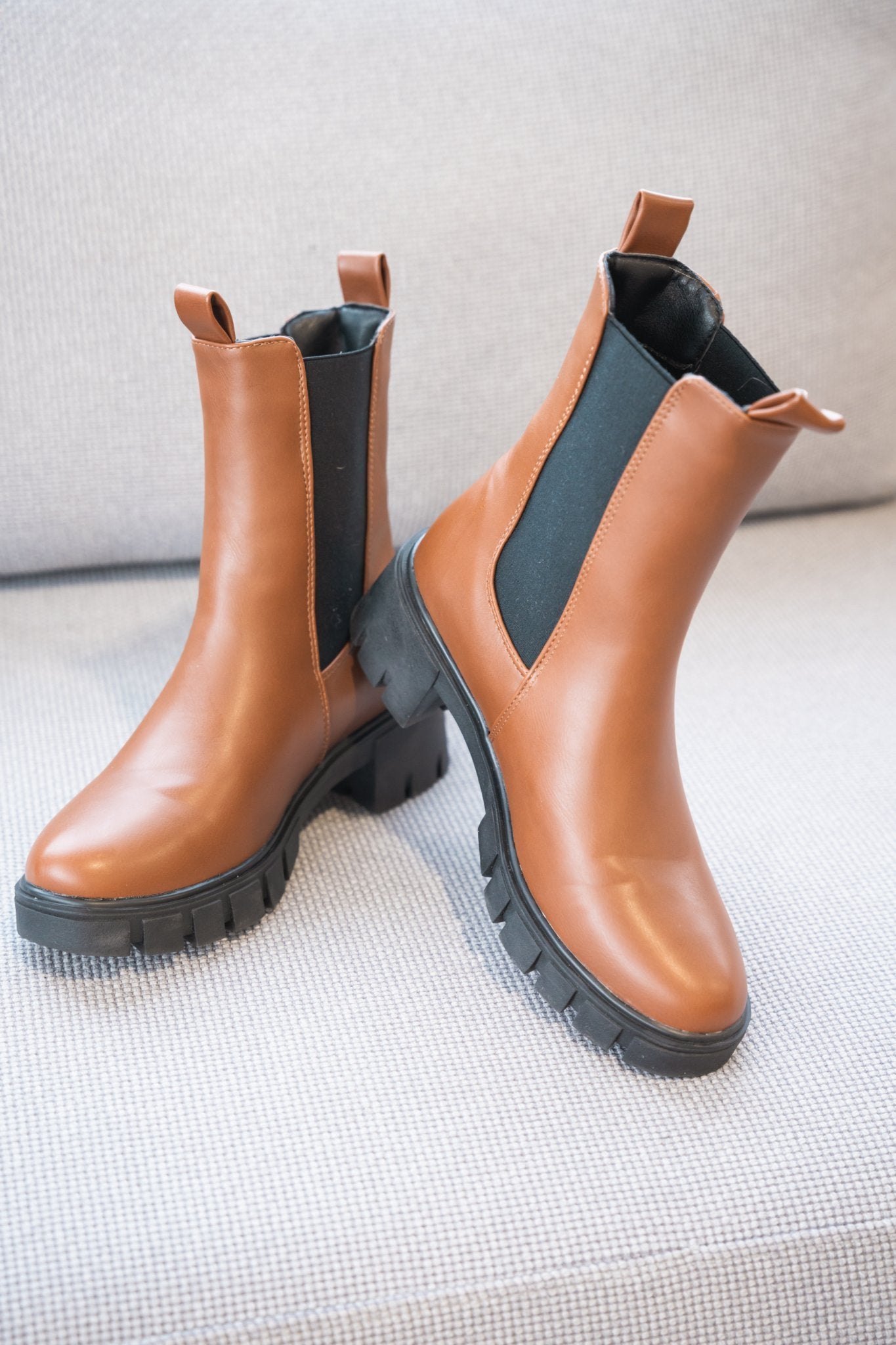 crocs freesail chelsea boot reviews