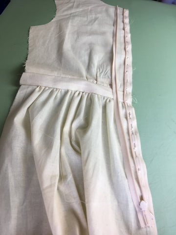 Photo of orientaton of zipper to fabric
