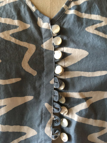 How to Sew a Button Closure 